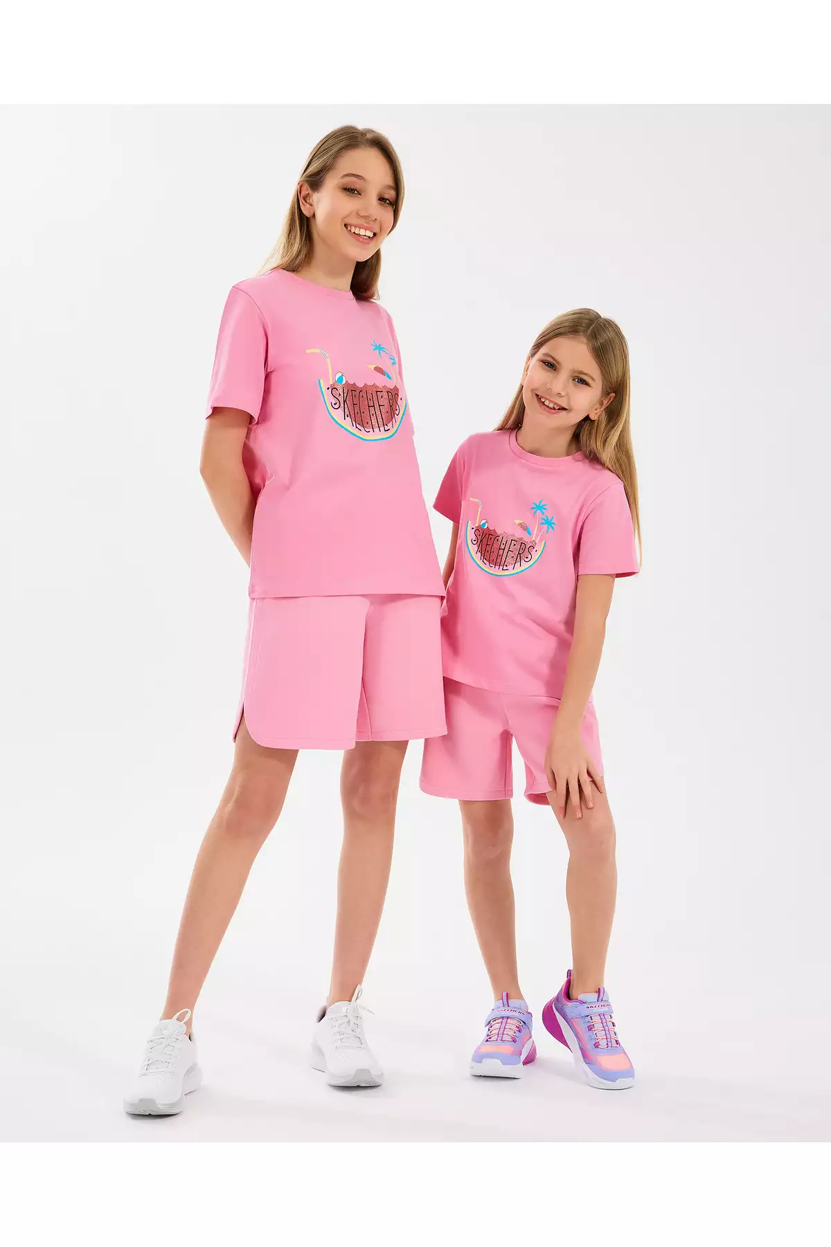 تیشرت گرافیکی دخترانه بزرگ - رنگ صورتی - مدل SK2510132-610 برند Skechers - 931052333