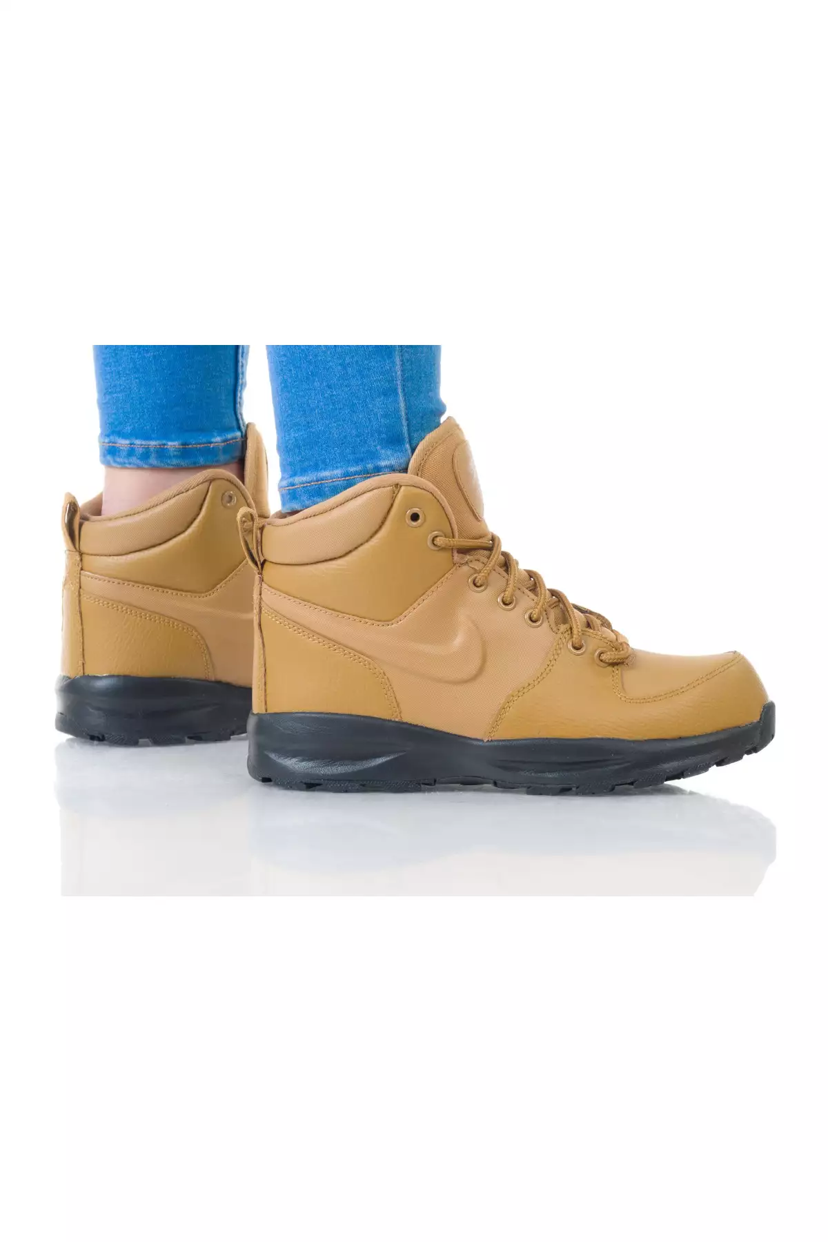 بوت کودکانه زرد رنگ مانوآ Ltr (gs) مناسب برای فضای باز برند Nike - 817349156