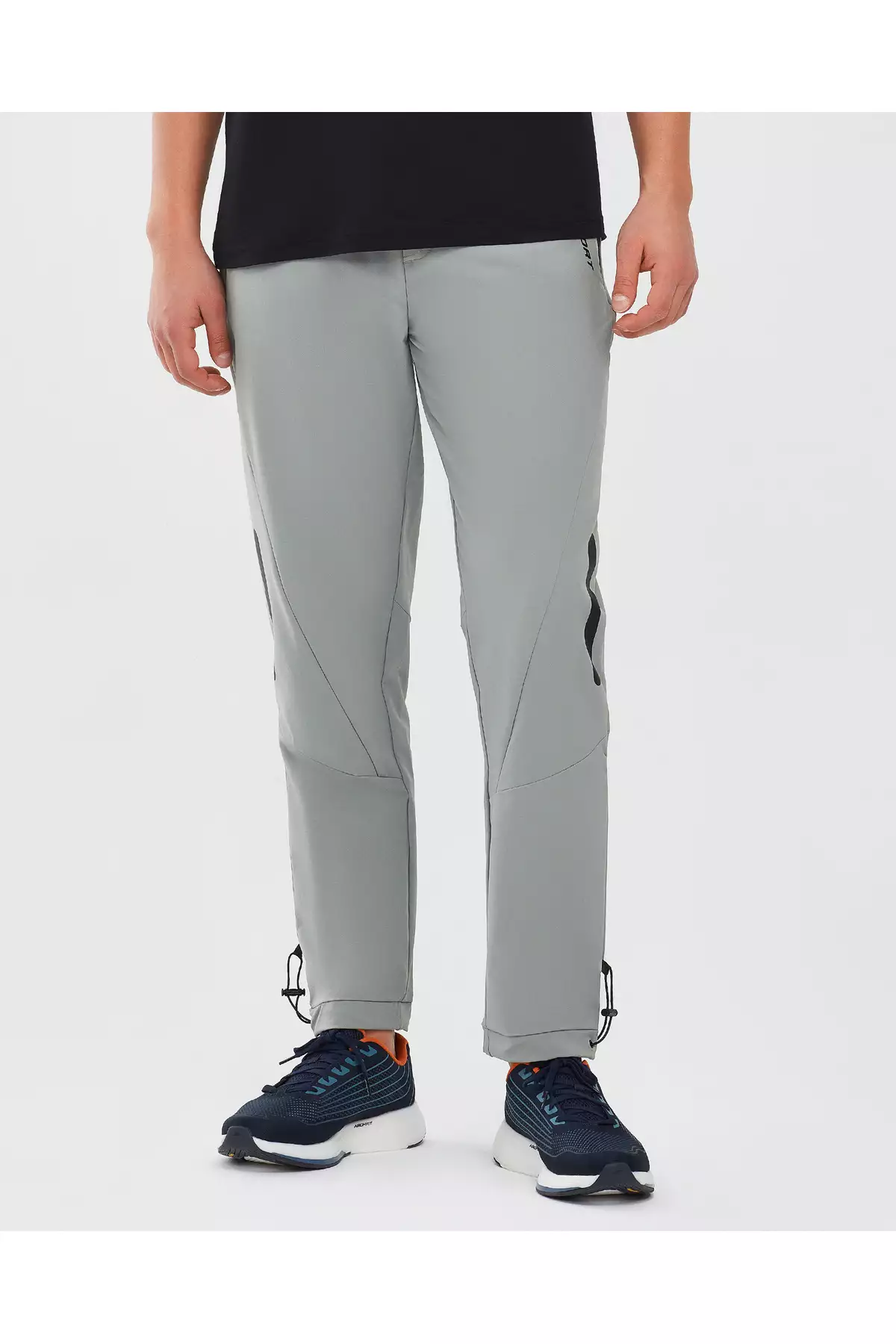 شلوار میکرو کالکشن M مدل REGULAR مردانه رنگ خاکستری شماره S241043-035 برند Skechers - 826705583
