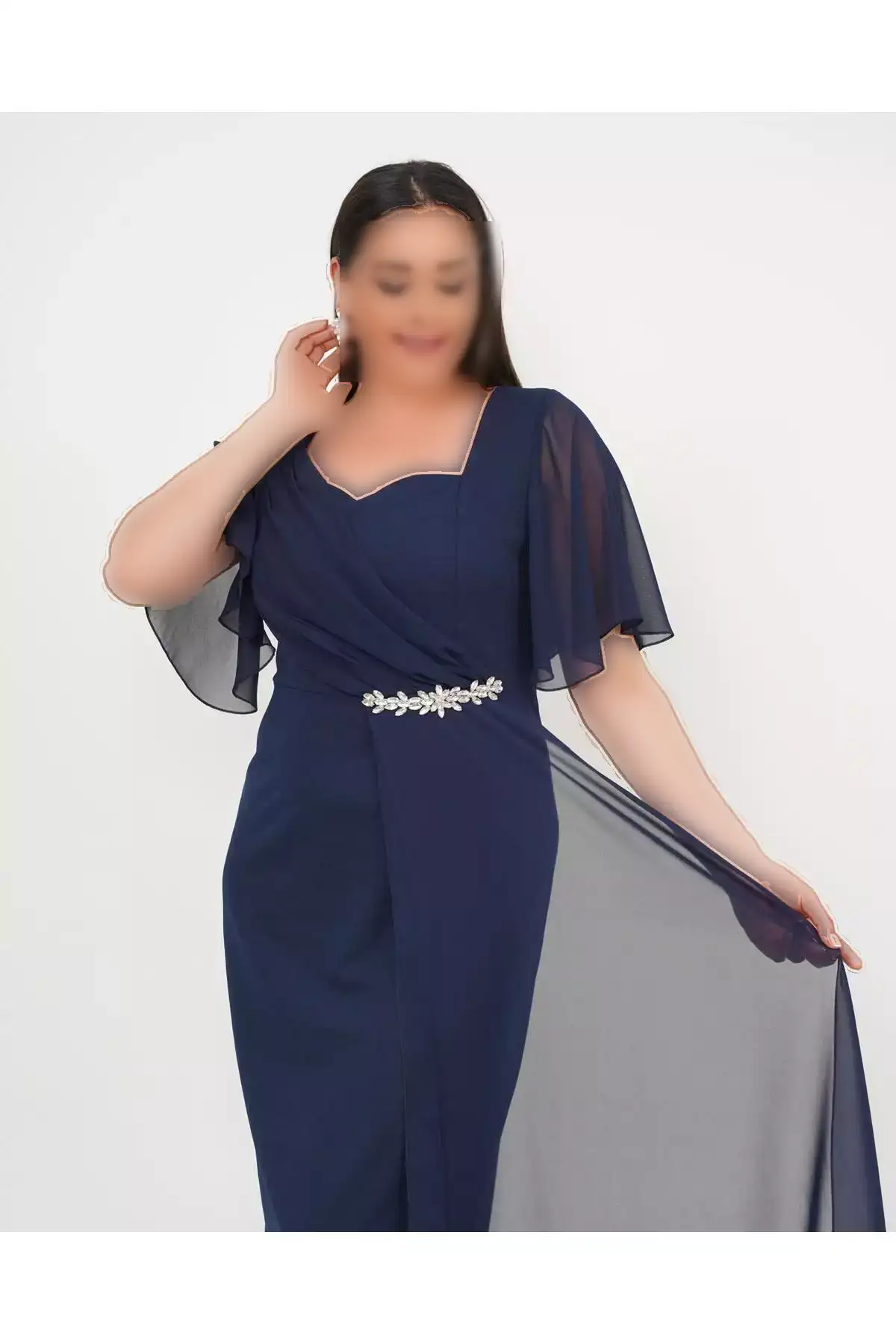 لDress شب مجلسی بزرگ سایز زنانه با جزئیات مرواریدی و پارچه شيفون رنگ سرمهای برند Şirin Butik - 947168626