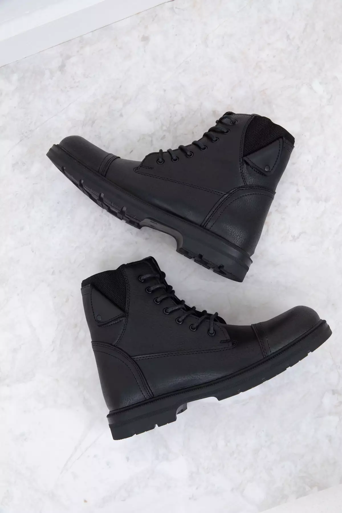 کفش بوت و بوتی مردانه مشکی 20149 برند SOHO - 883821780