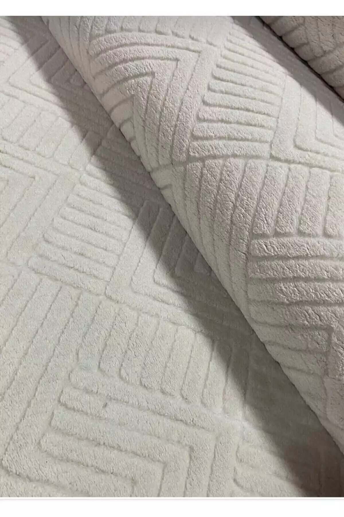 روفرشی با زیره لغزنده برای اتاق نشیمن، راهرو و آشپزخانه - راهپله کرم رنگ برند Merinos - 808328288