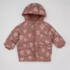 کاپشن بادگیر با کلاه و طرح قلب برای دختر بچه، دارای داخل جیب پشمی و ضد آب مدل C5313A524AU برند Defacto - 848358263
