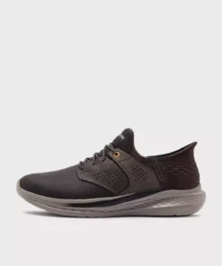 کفش روزمره مردانه اسلید-مکلین با ترکیب چرم 210890 شکلاتی برند Skechers - 1020237740