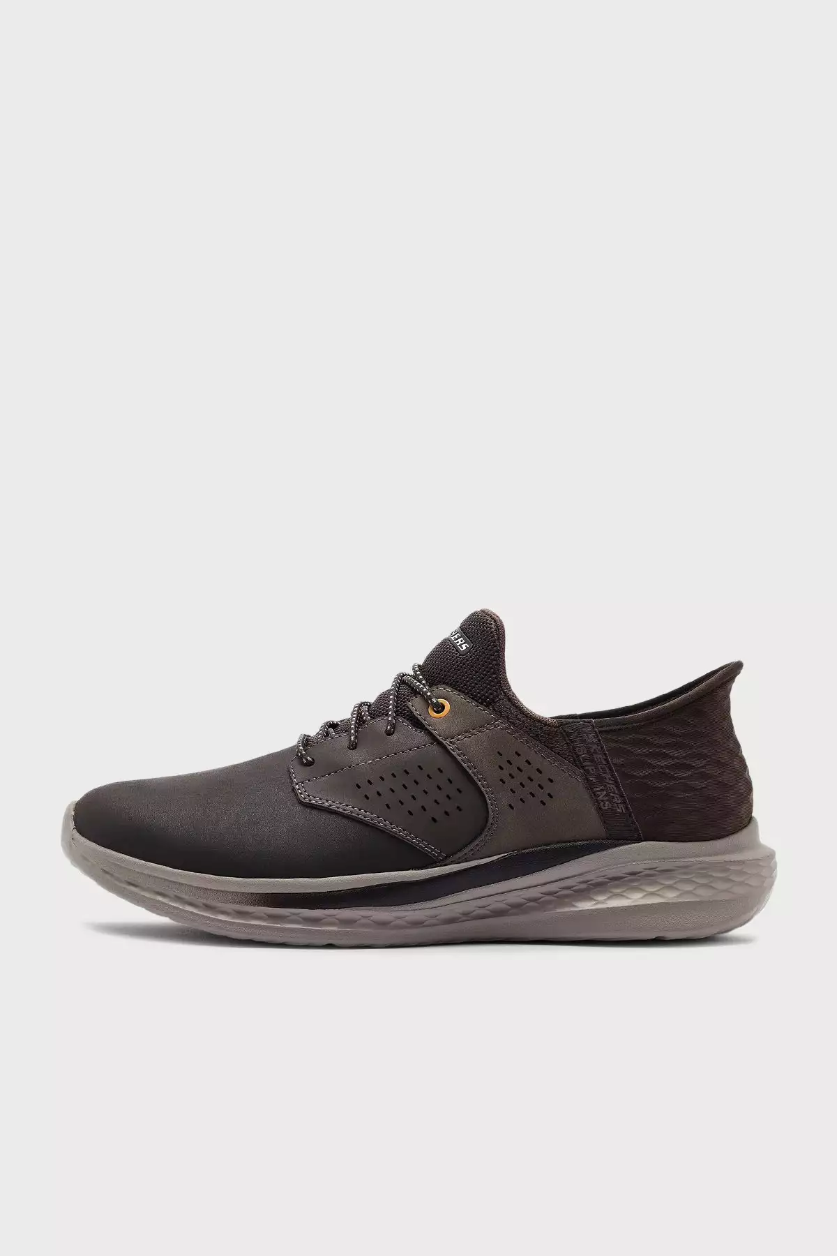 کفش روزمره مردانه اسلید-مکلین با ترکیب چرم 210890 شکلاتی برند Skechers - 1020237740