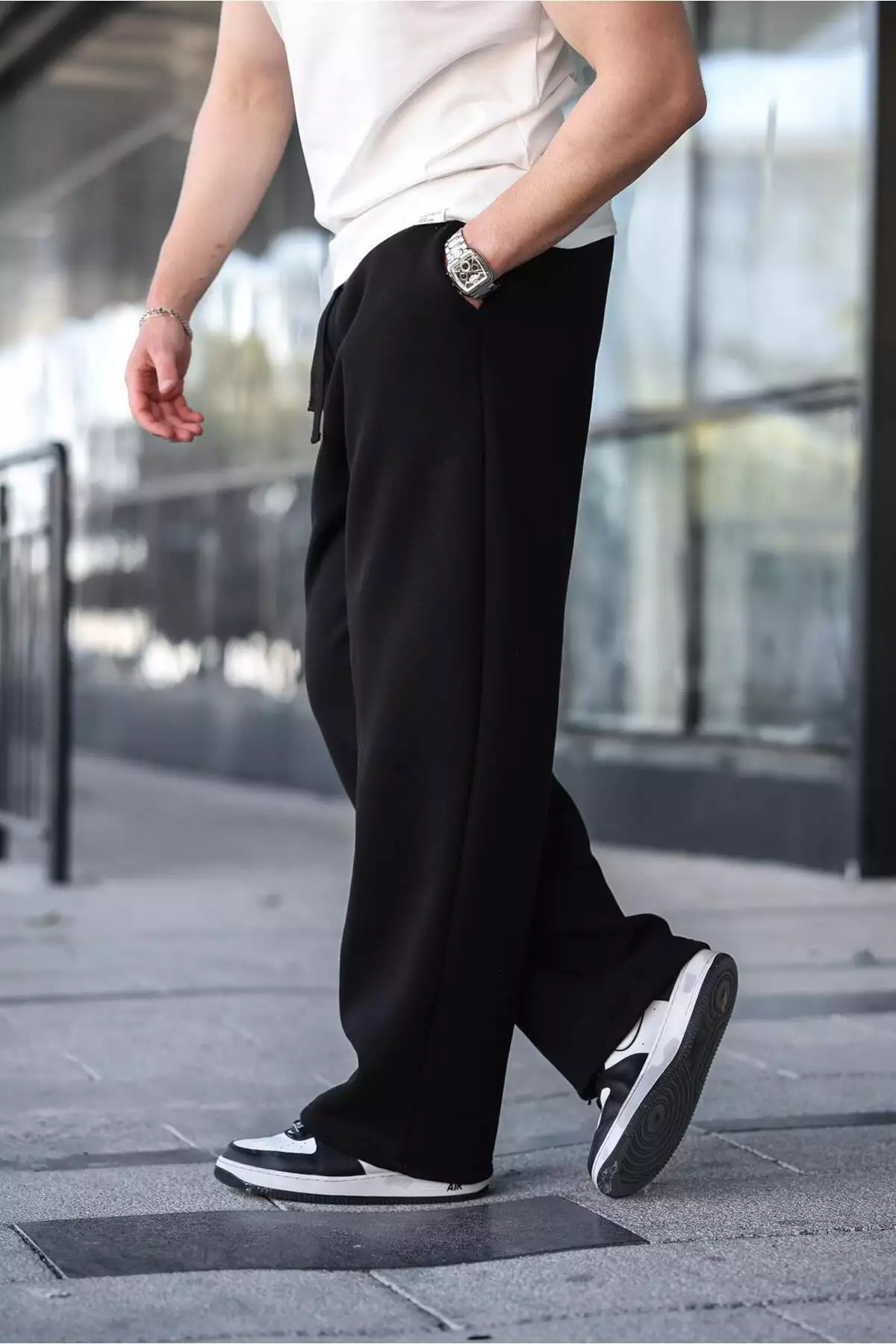 شلوار راحتی مردانه کوتاه سیاه E6578 برند Madmext - 977590906