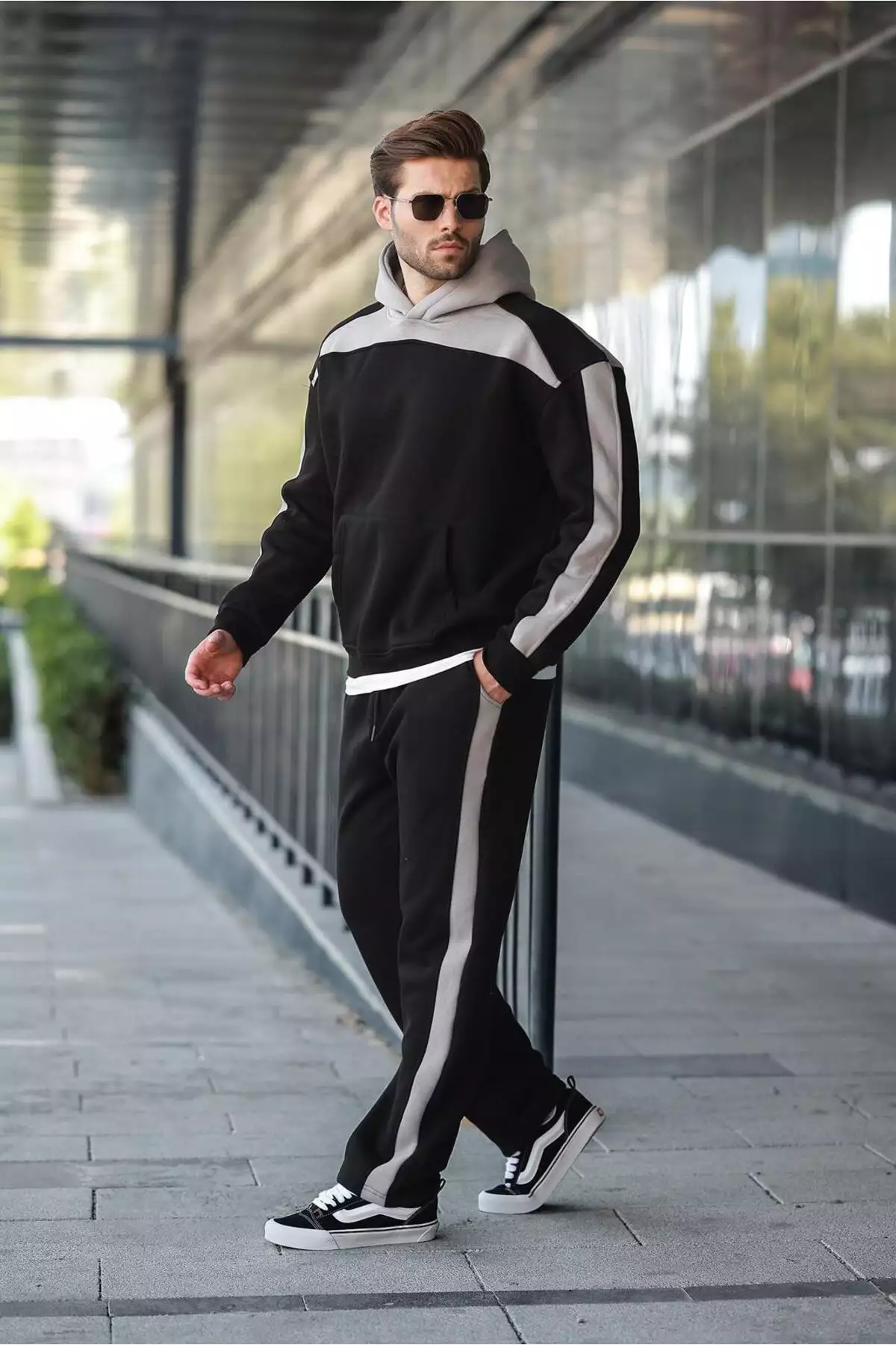 ست سویشرت و شلوار مردانه با جزئیات نوار سیاه E7326 برند Madmext - 963245969