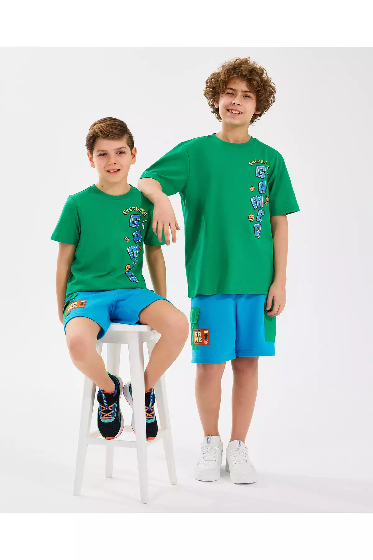 تیشرت گرافیکی بزرگ مردانه برای پسران - رنگ سبز تیره برند Skechers - 928428847