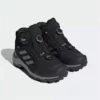 بوت بچگانه ترس مید گورتکس IF7522 ضد آب مشکی برند adidas - 753989409