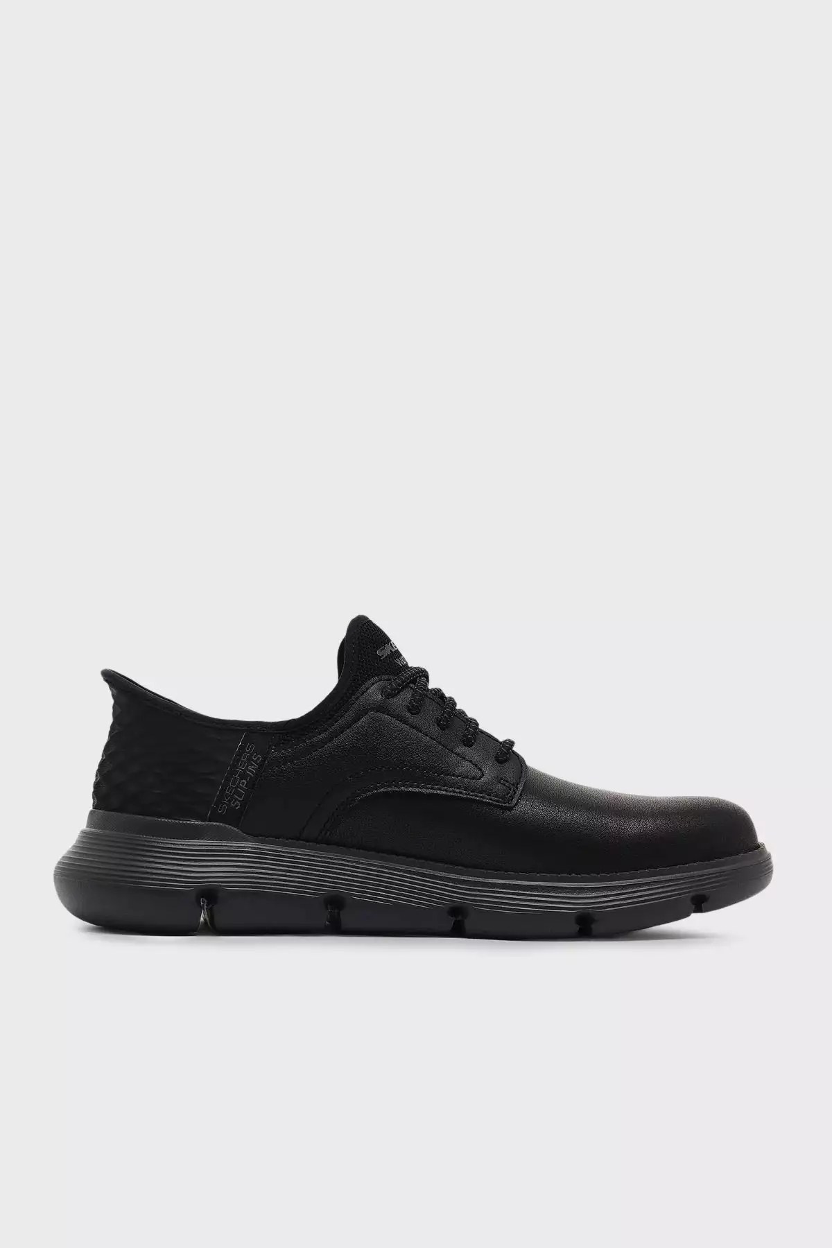 کفش کژوال مردانه مدل گارزا با ترکیب چرم ضد آب 205278 BBK برند Skechers - 1036242940