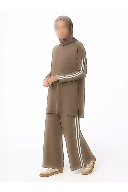 ست تی‌شرت و شلوار ویسکوز با جزئیات نوار - رنگ بژ - برند Benin - 947380444