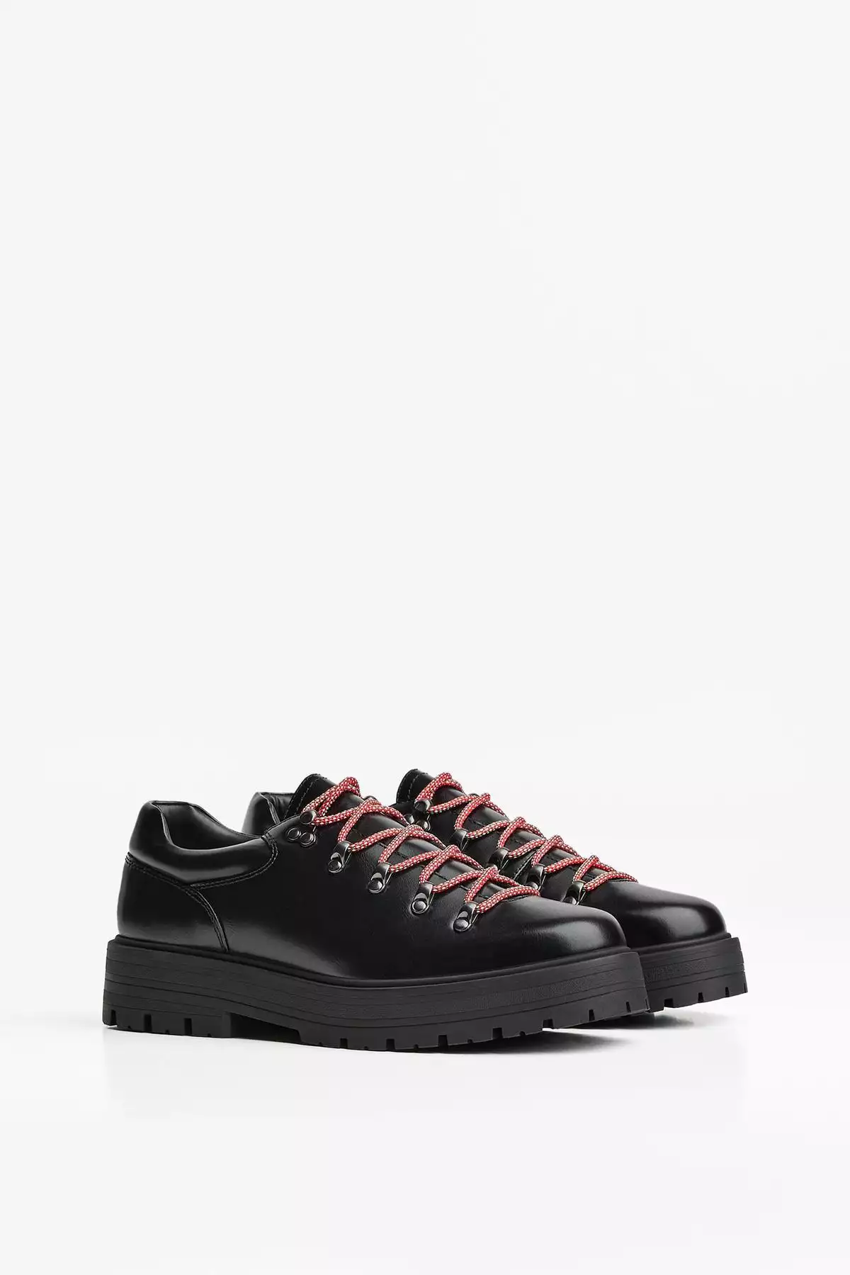 کفش با جزئیات فلزی برند Bershka - 962573695