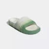 تخت خواب زنانه ادیداس مدل 22 رنگ بژ برند adidas - 1024437409