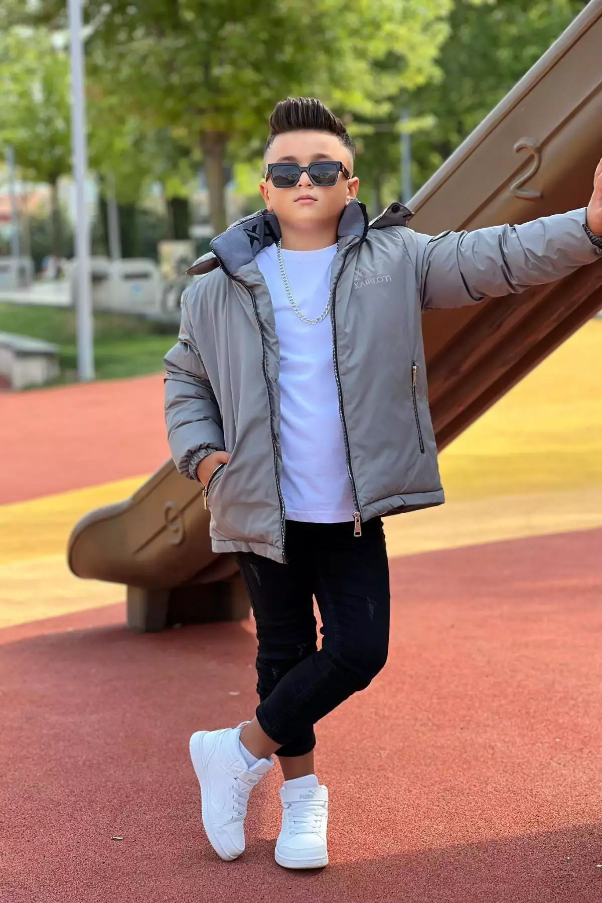 کاپشن زمستانی پسرانه با کلاه قابل جدا شدن و جزئیات یقه مدل KM3501 برند Pina Kids - 972648657