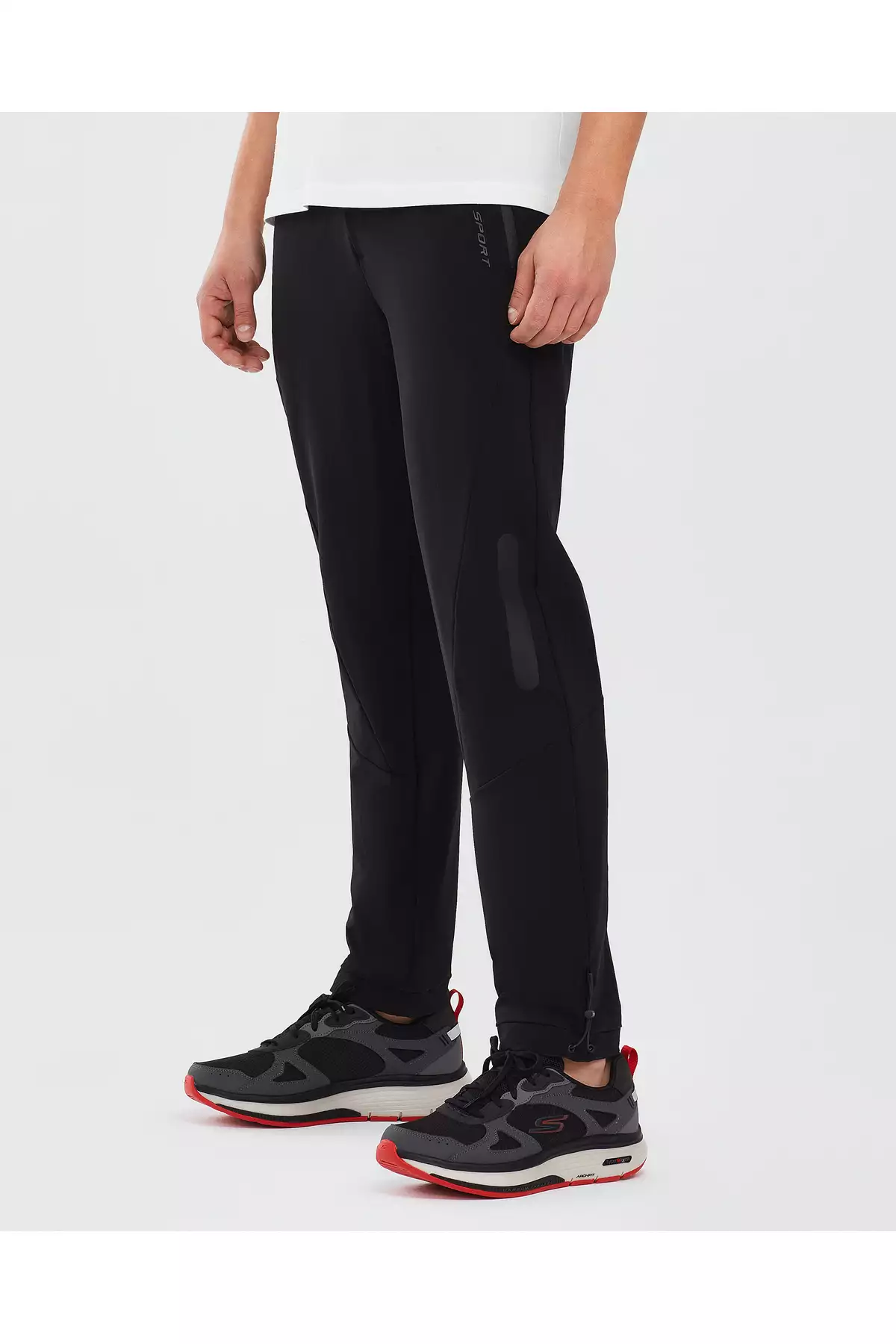 شلوار رسمی مردانه میکرو کالکشن مدل S241043-001 رنگ مشکی برند Skechers - 826705588