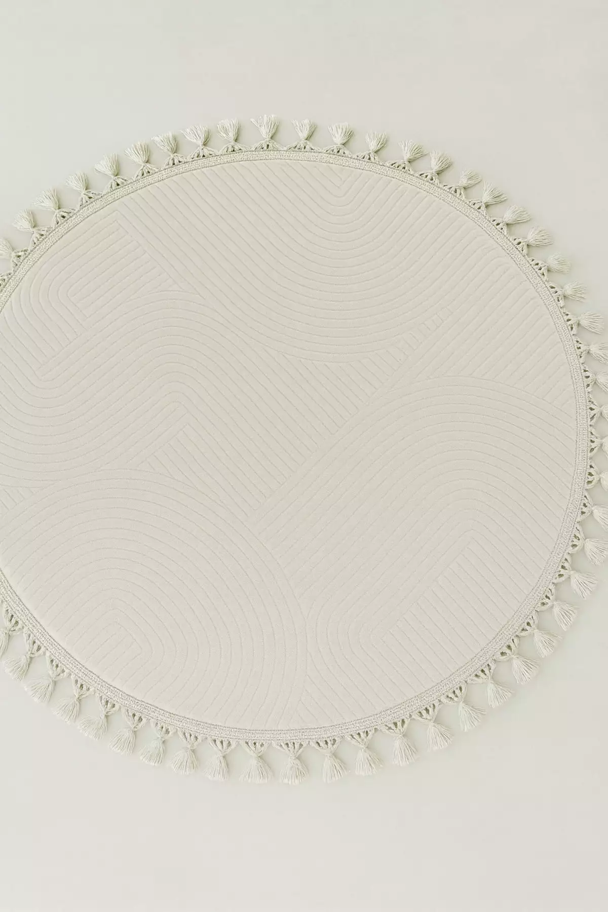 رولیف گرد بافت دار حاشیهدار خوش رنگ کِرم رنگ با زیره ضد لغزش فرش راهرو برند Merinos - 980919567