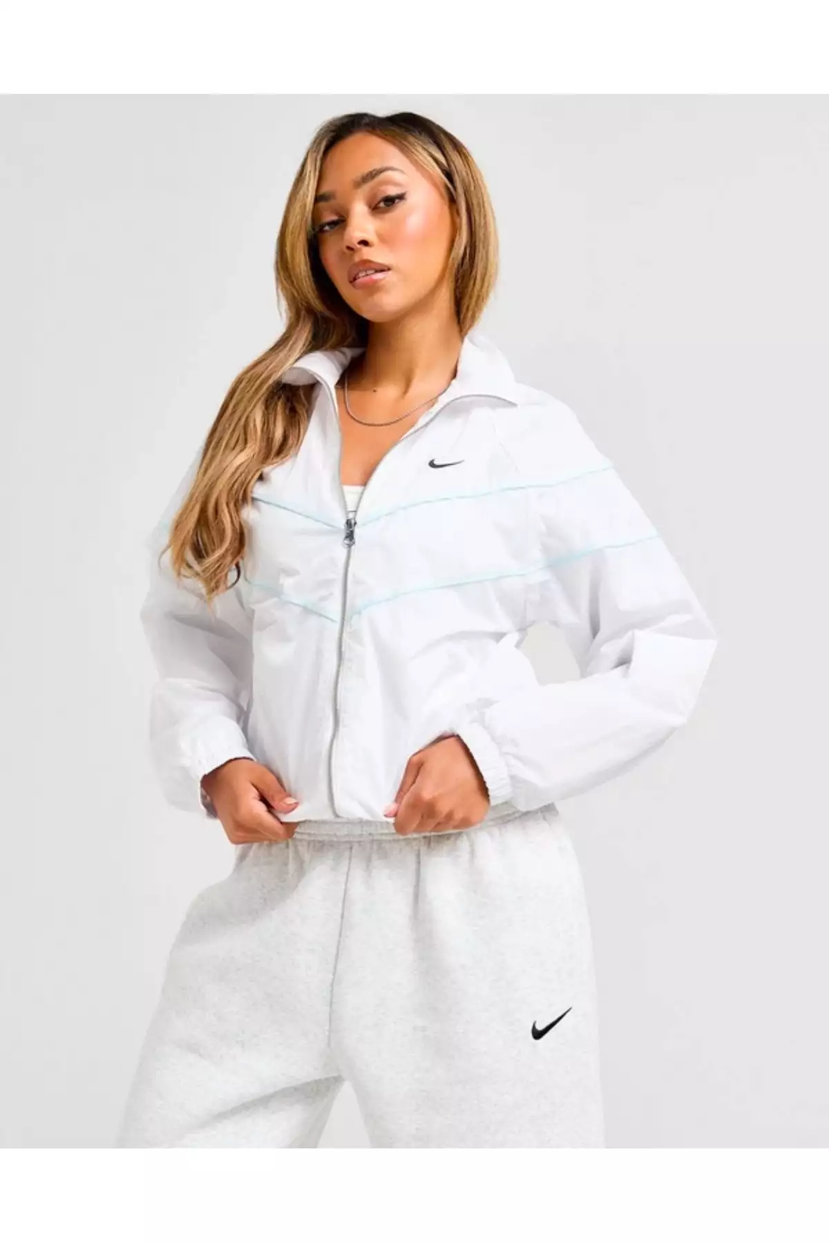بارانی/ژاکت زنانه وینرانر شل با پوشش UV و زیپ کامل در رنگ سفید برند Nike - 924728921