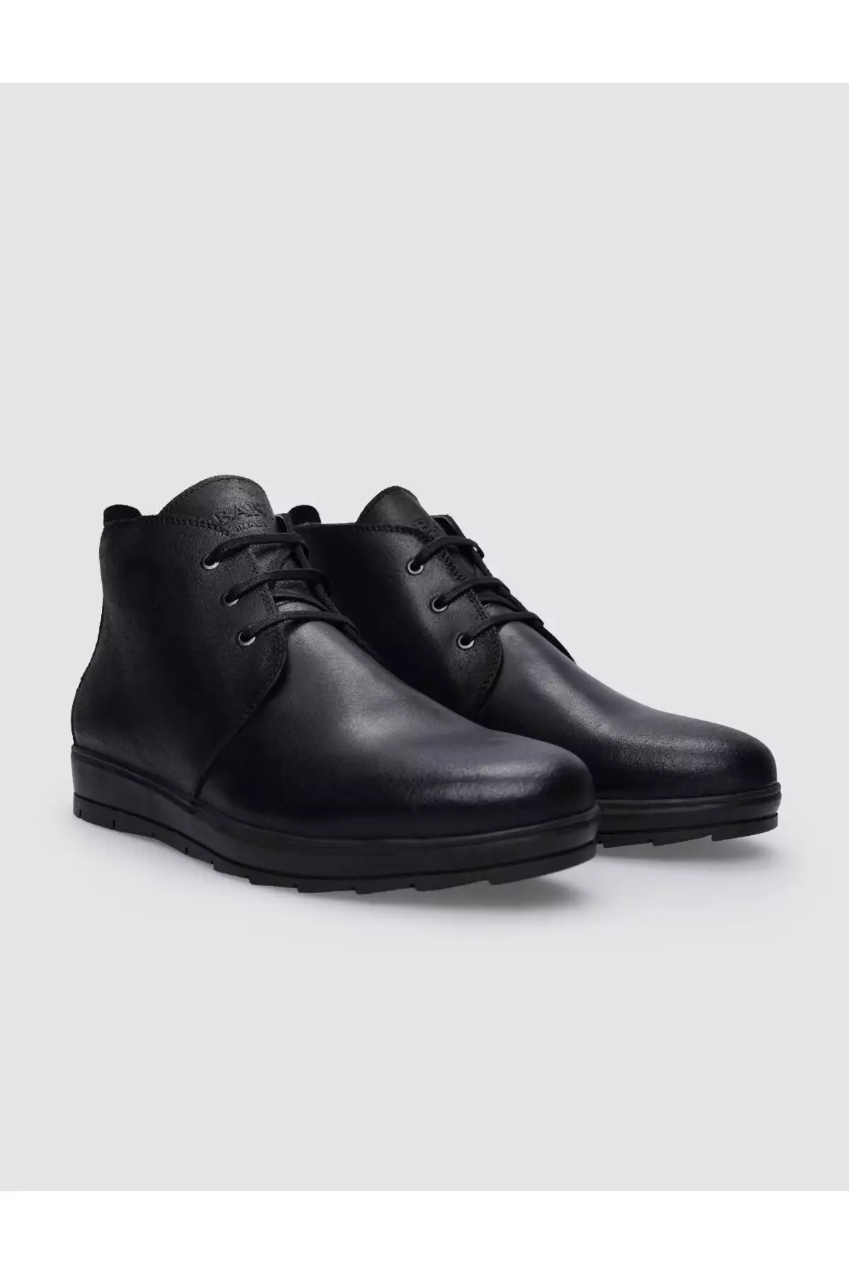 بوت مردانه چرم طبیعی مشکی با ظاهر کهنه و بنددار برند Cabani - 849627955