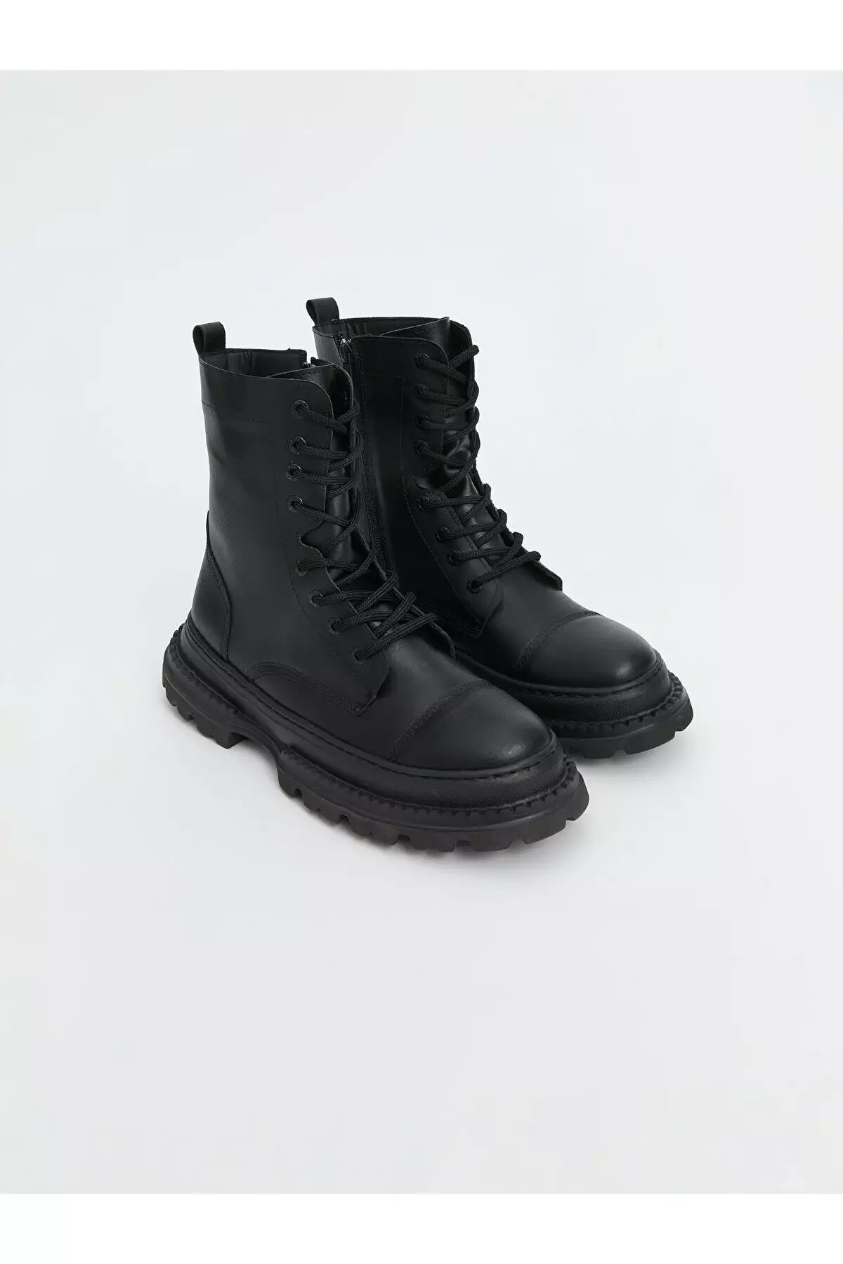 چکمه مردانه چرمی با بندی LCWK برند LC Waikiki - 891040972