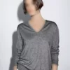 پلیور و یقه V کشبافی پشمی برند Massimo Dutti - 953461062