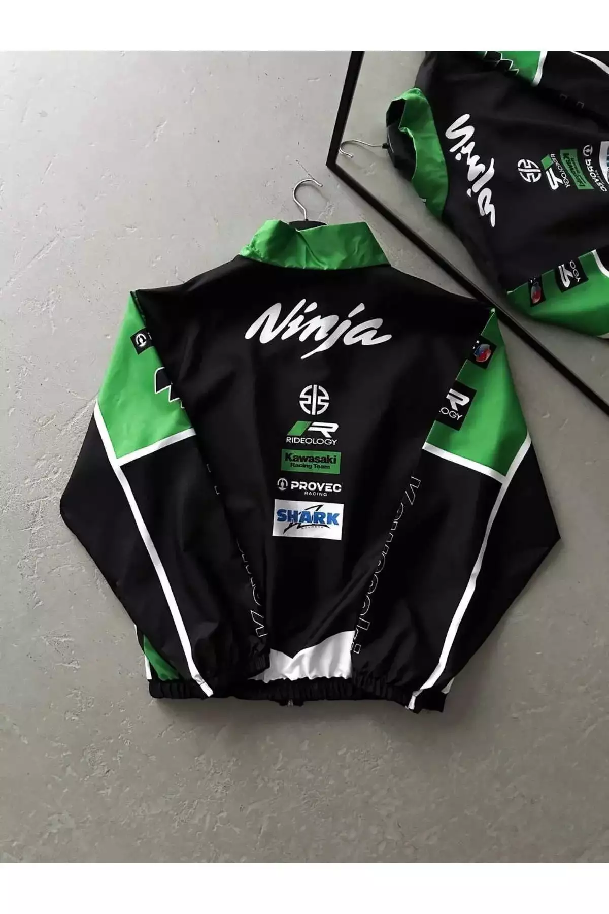 رنگ مشکی بادگیر بزرگ سایز با پارچه پارا شوت و طرح چاپی یونیسکس برند Genel Markalar - 818220586