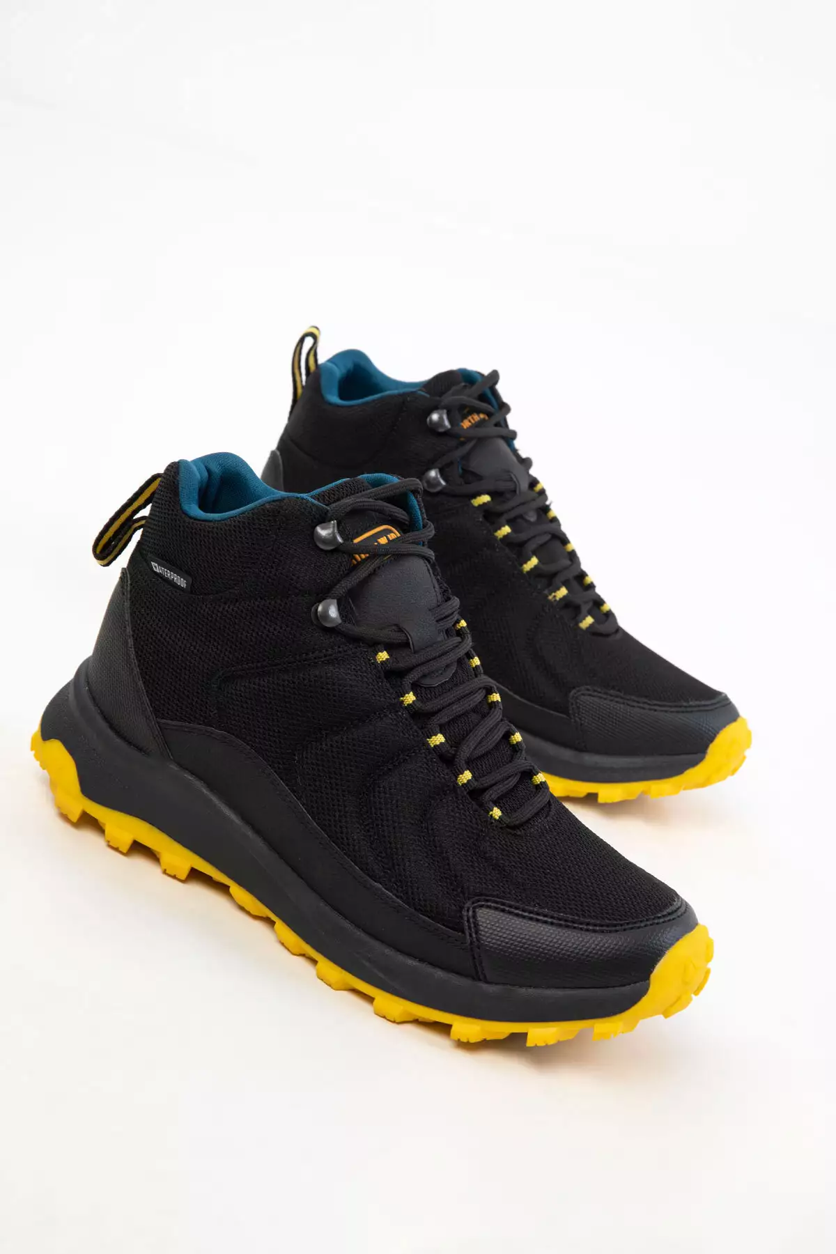 چکمه و بوت مردانه مشکی و زرد 20855 برند SOHO - 979518339