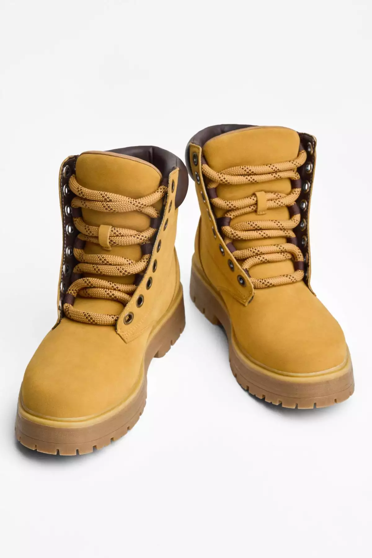 چکمه دانشور با جزئیات کوبی شده برند Bershka - 960290729