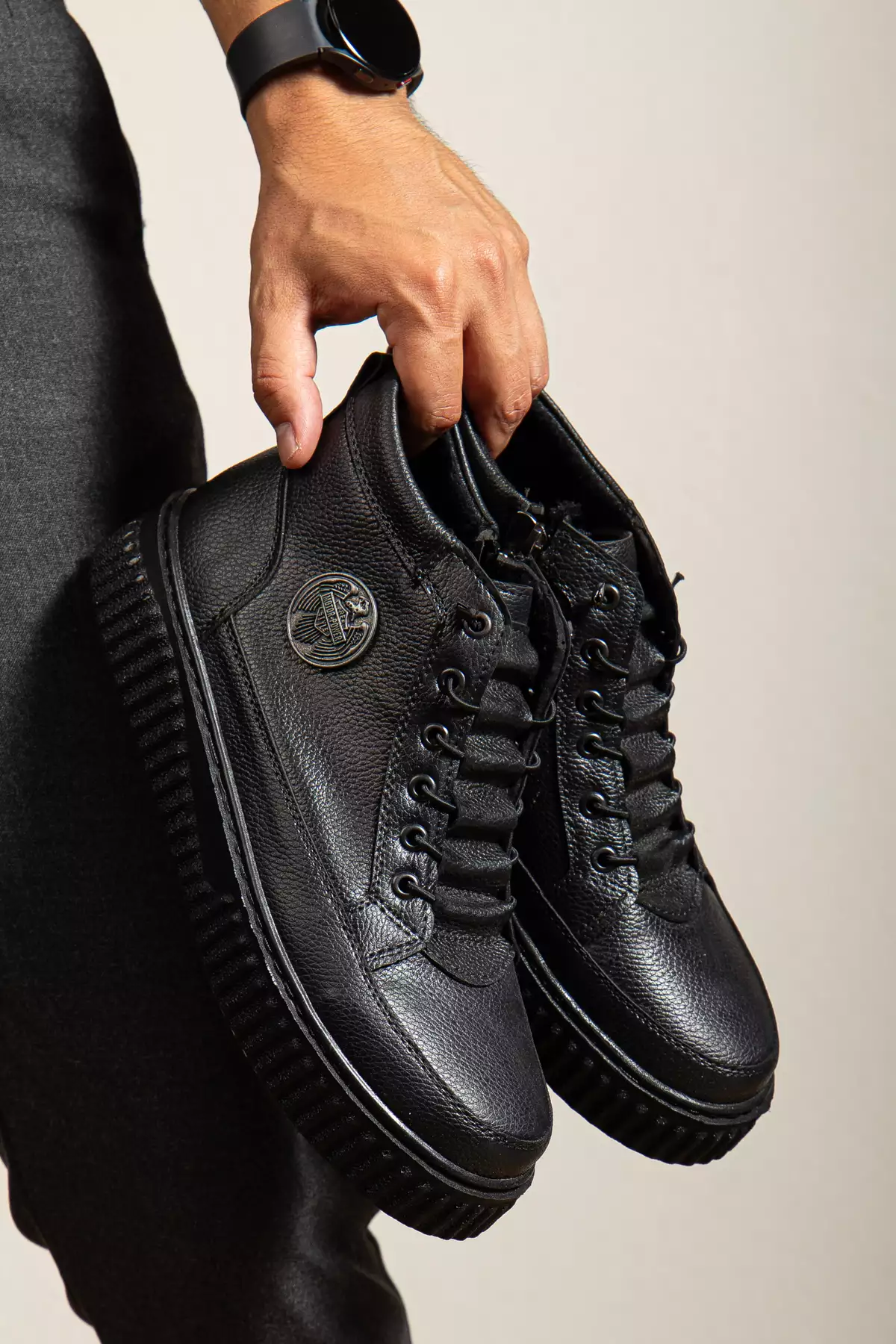 چکمه زمستانی مردانه قابل اعتماد با بند هوشمند و زیپ دارای مقاومت در برابر آب و سرما برند EFNANSHOES - 985015598