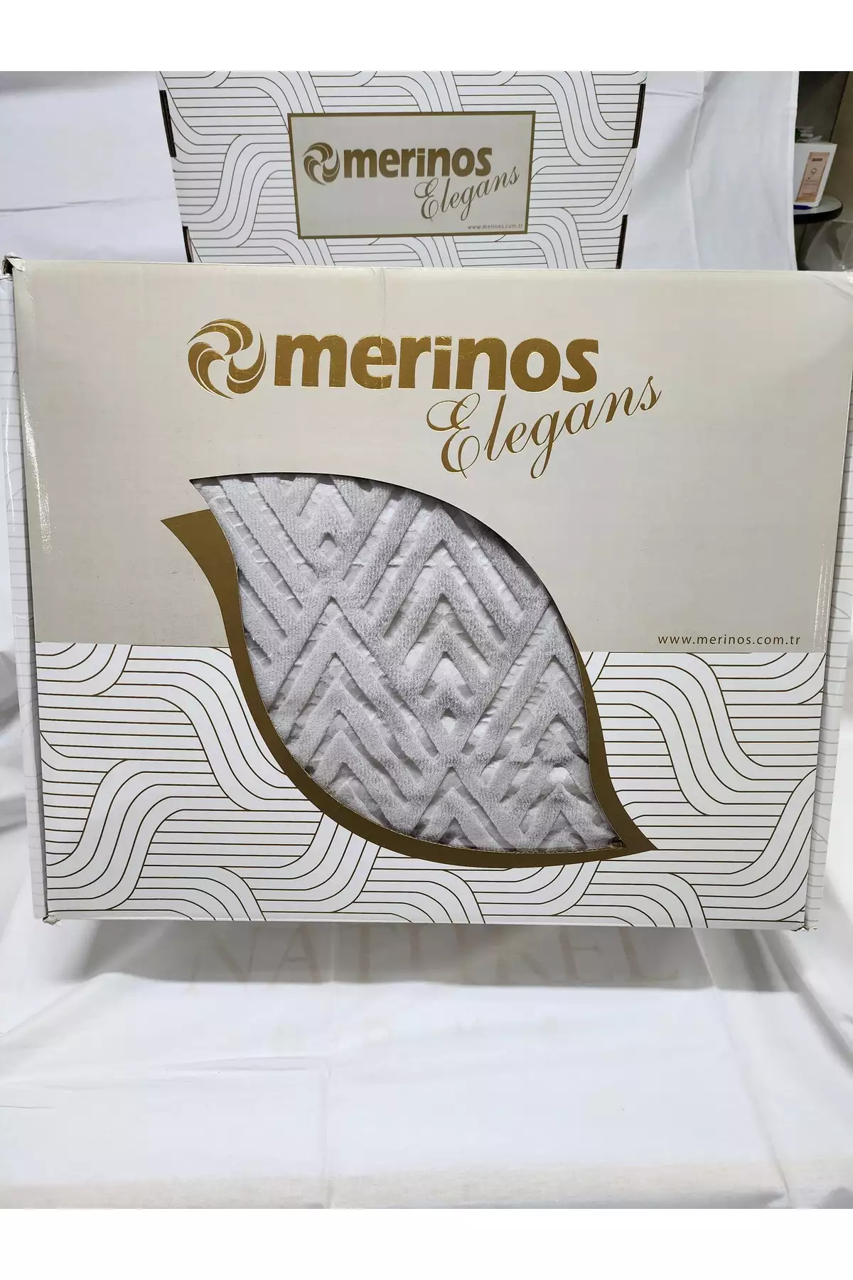 بالش یک نفره الگانس طرح جدید برند Merinos - 961174089