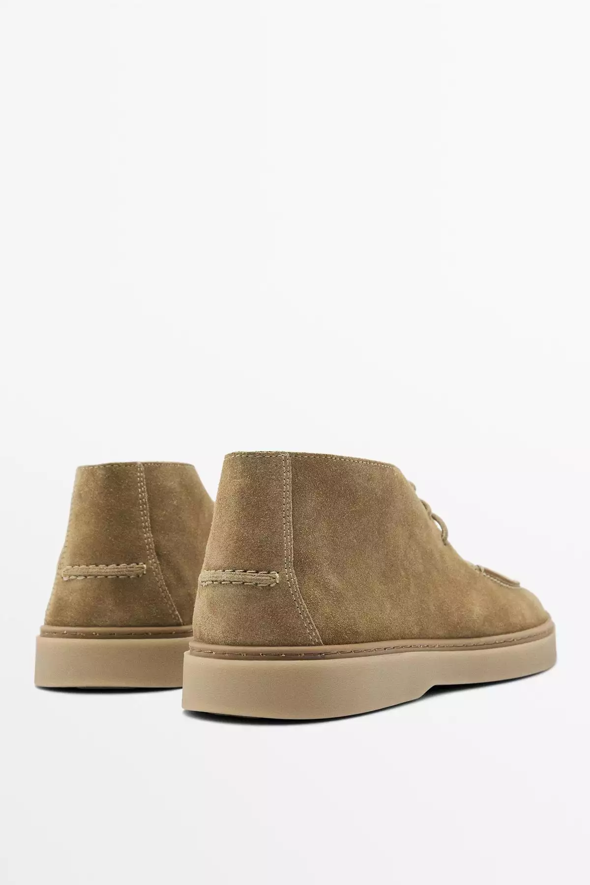 مدل کفش بوت از جنس چرم با بافت نرم برند Massimo Dutti - 957013859