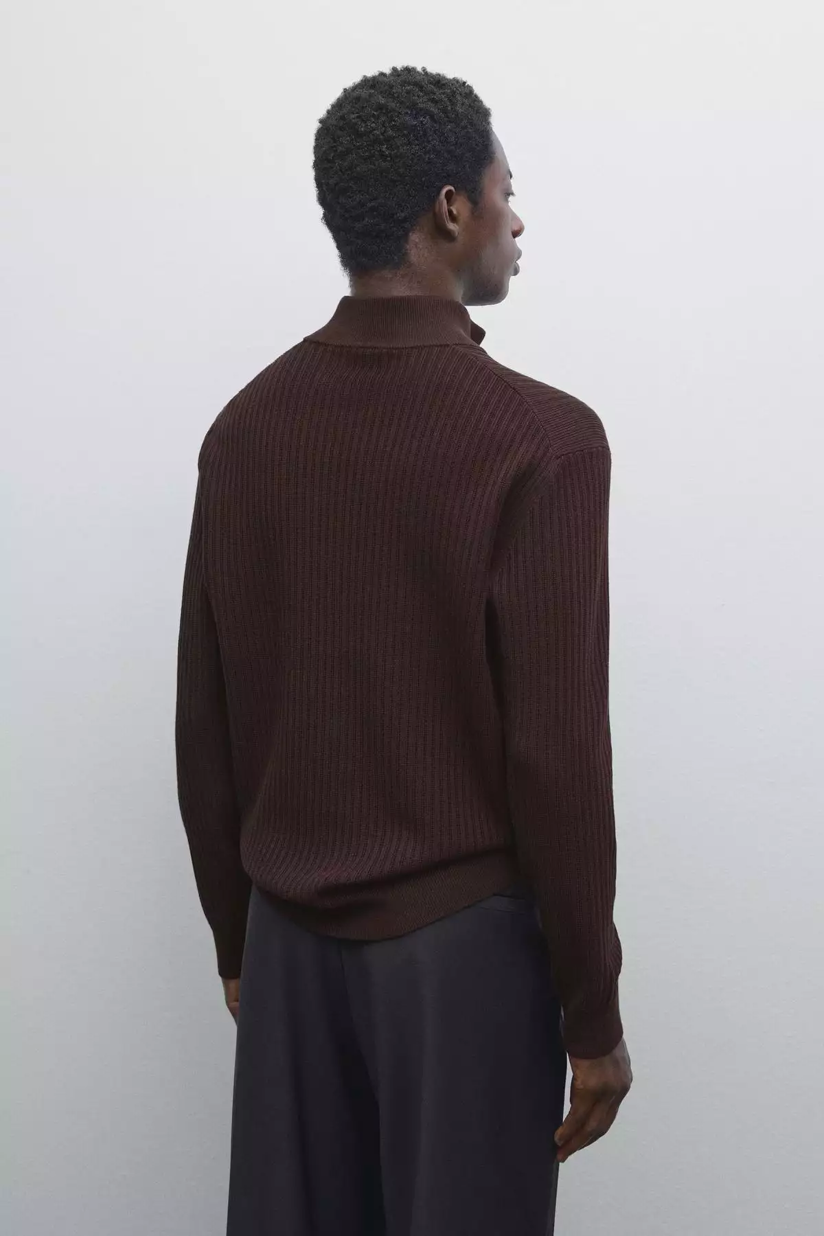 سویشرت یقه دیپ تراشیده برند Massimo Dutti - 970699355