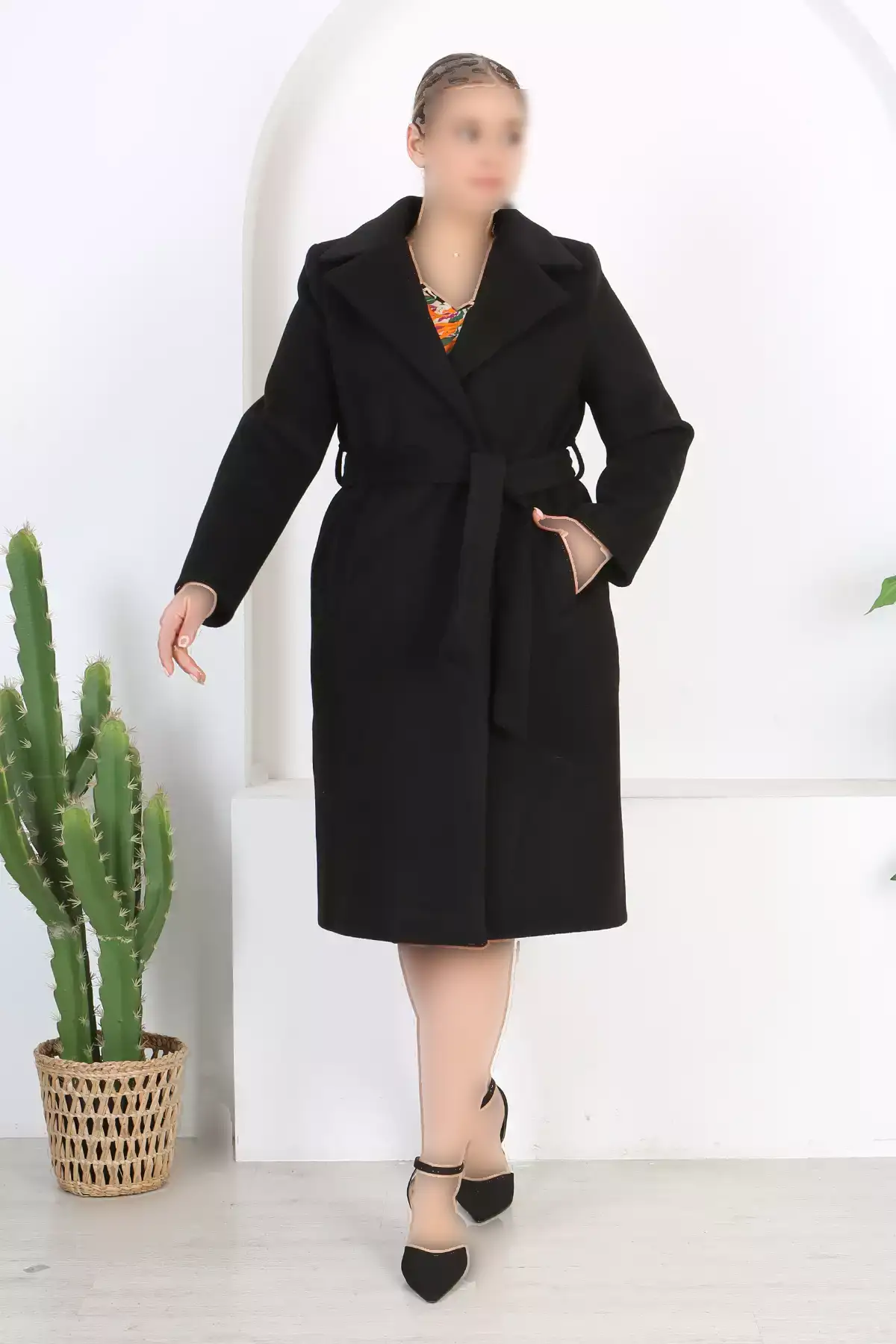 کابان پشمی مشکی زنانه با جیب، کمربند و جزئیات آستر برند Genel Markalar - 881381286