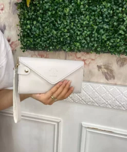 کیف چرمی زنانه با بخش مخصوص تلفن و محفظه برای نقد و سکه و بند مچی برند Baykuş Boutique - 862329641