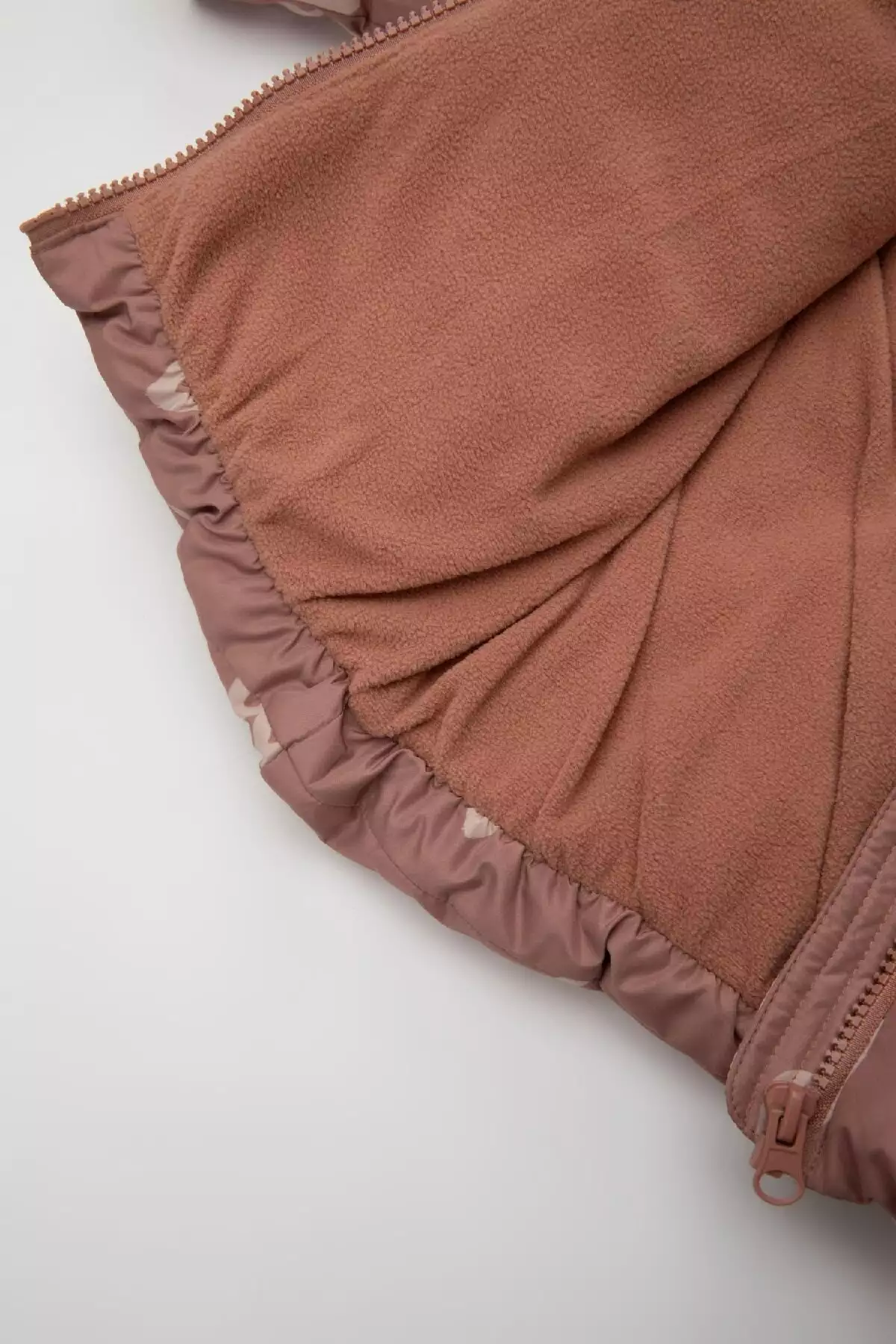 کاپشن بادگیر با کلاه و طرح قلب برای دختر بچه، دارای داخل جیب پشمی و ضد آب مدل C5313A524AU برند Defacto - 848358263