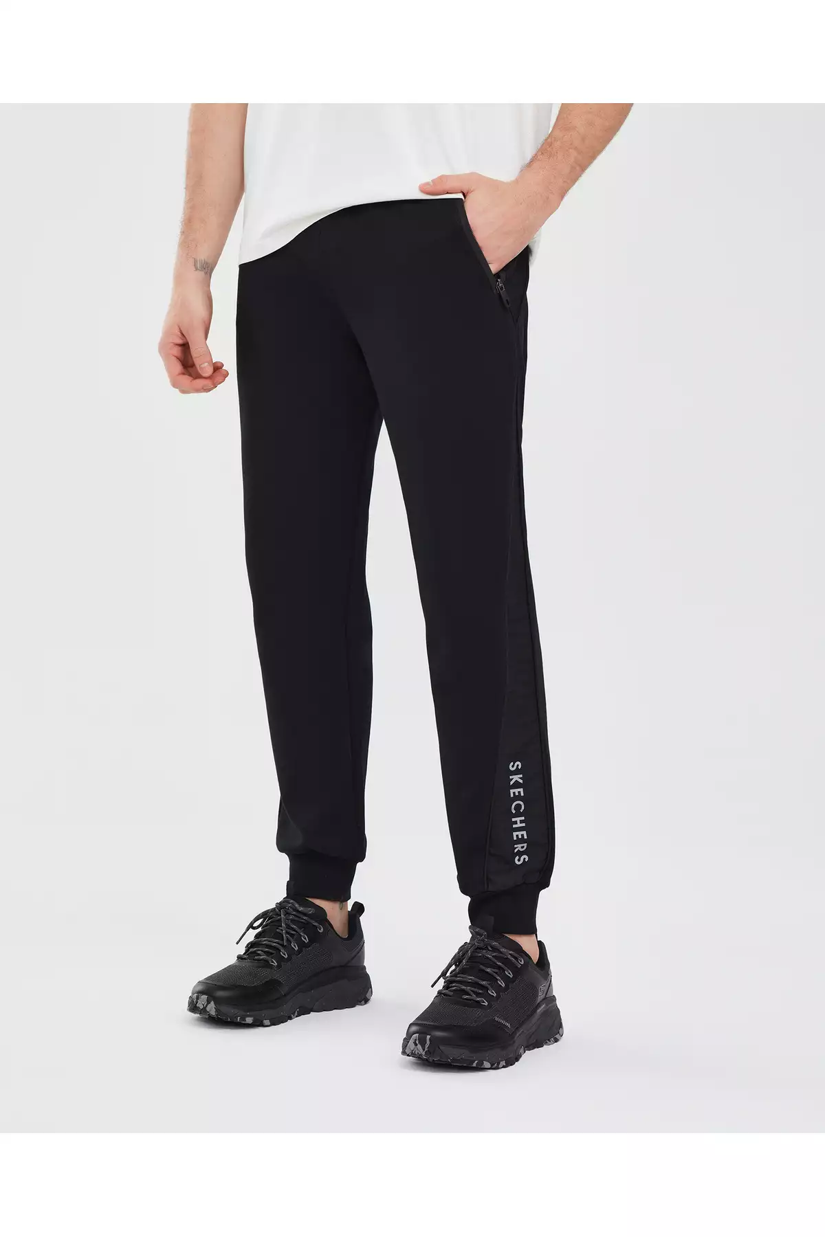 شلوار جین ورزشی مردانه 2xı-lock M Jogger رنگ مشکی مدل S241039-001 برند Skechers - 813379086