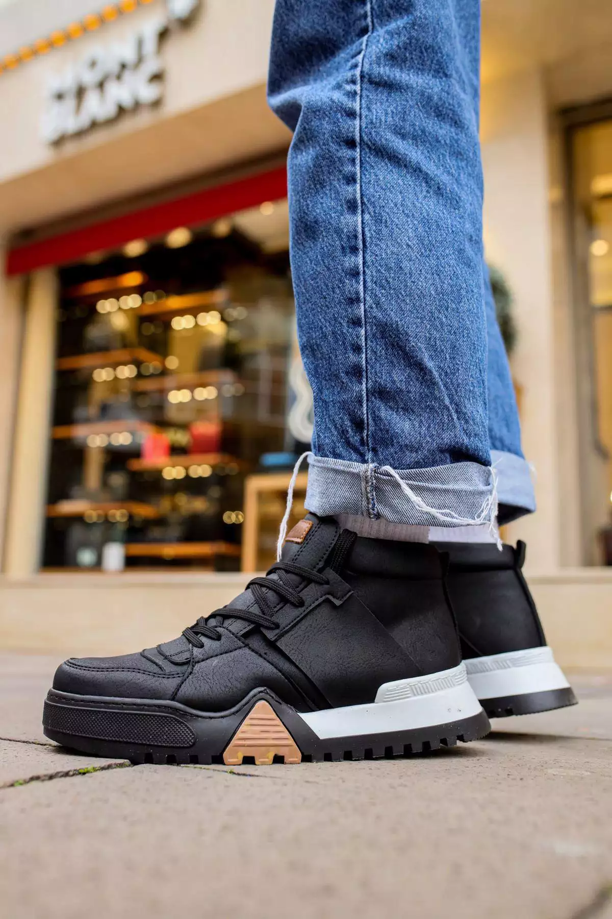 MN057 - بوت مردانه خط شبح رنگ سیاه/سیاه برند Mooien - 975133695