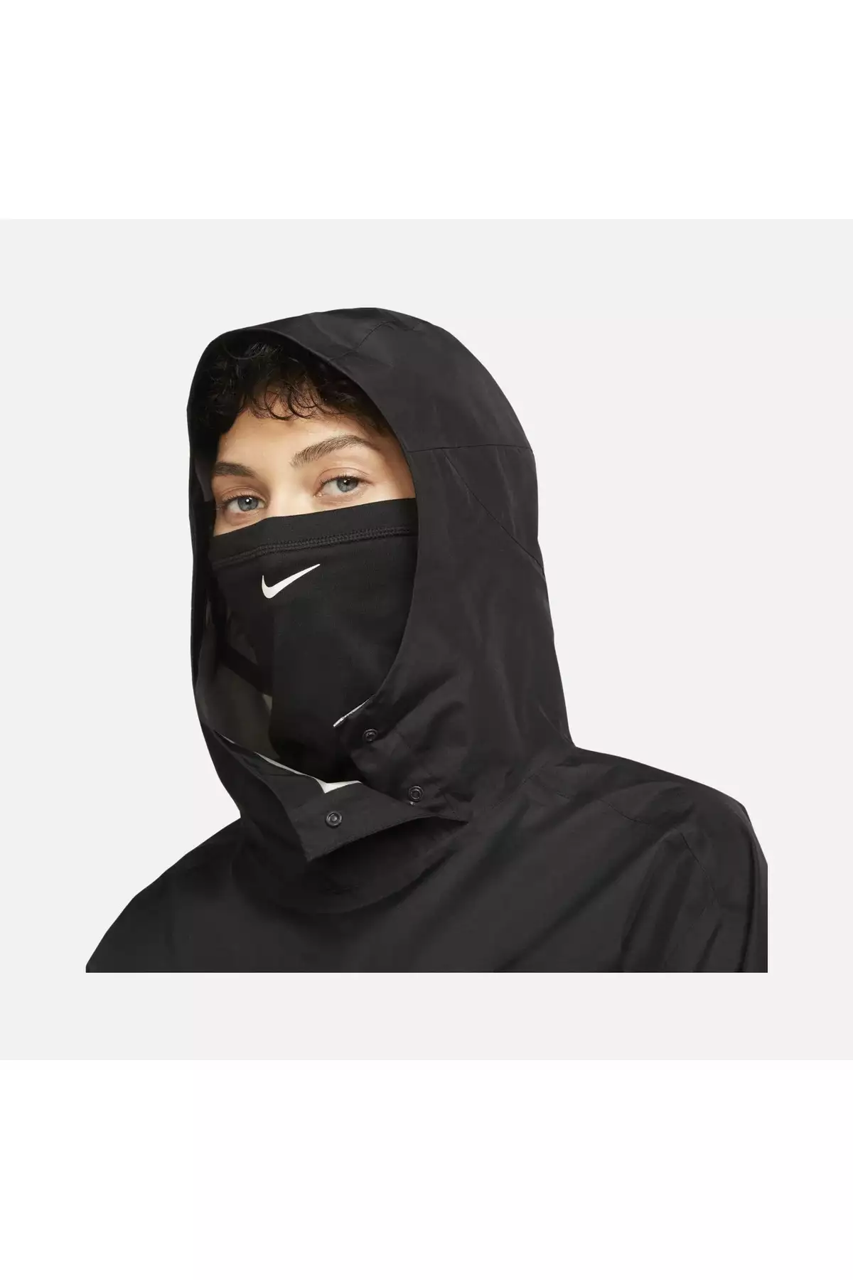 هودی ورزشی دویدن با قابلیت تنفس Gore-Tex Infinium - کاپشن ضدآب و ضدباد زنانه سیاه رنگ برند Nike - 951086385