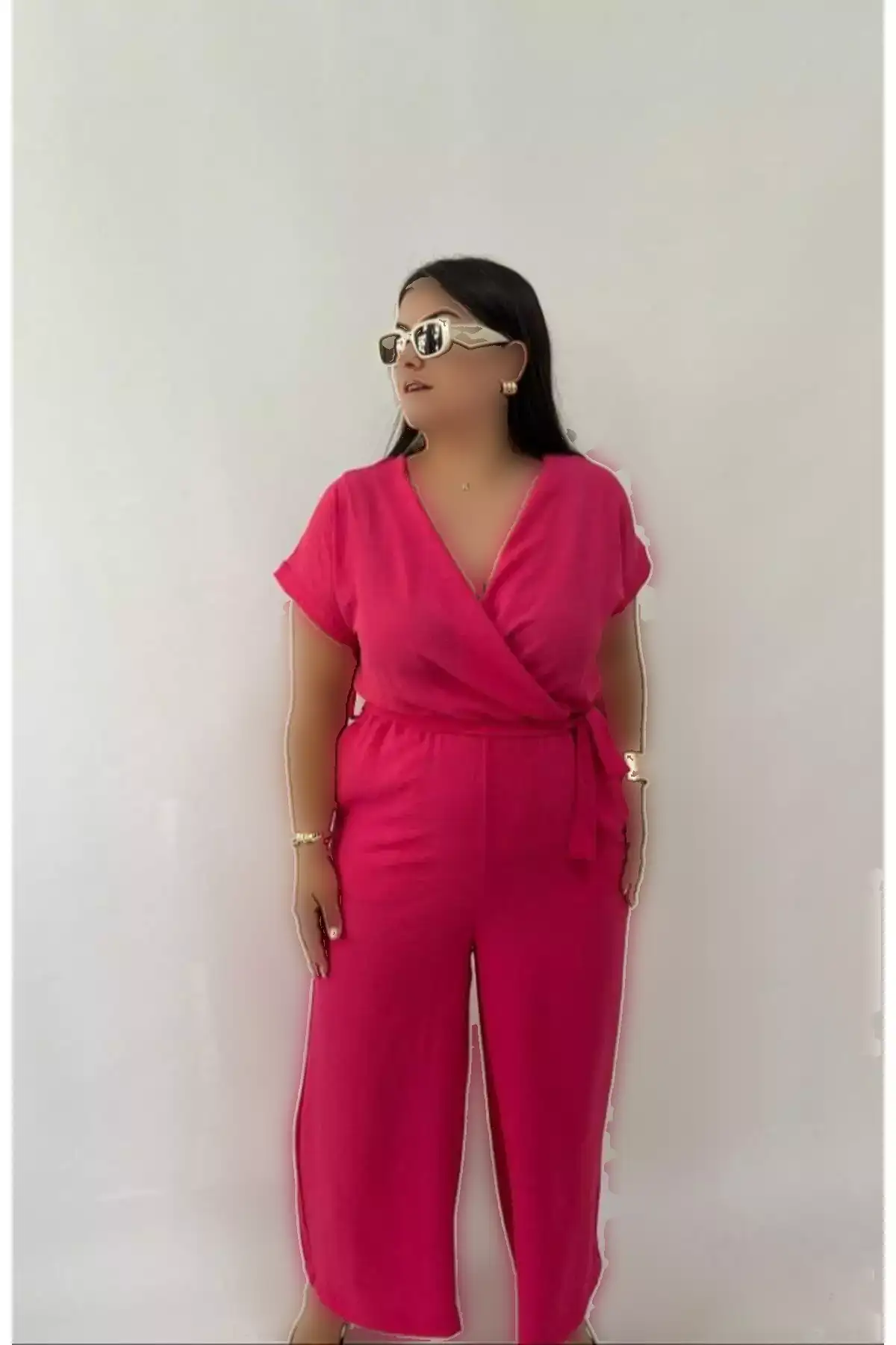 jumpsuit زنانه با یقه کراواتی و پارچه ویسکوز در سایز بزرگ و رنگ فوشیا برند KLEERMAKER - 834743573