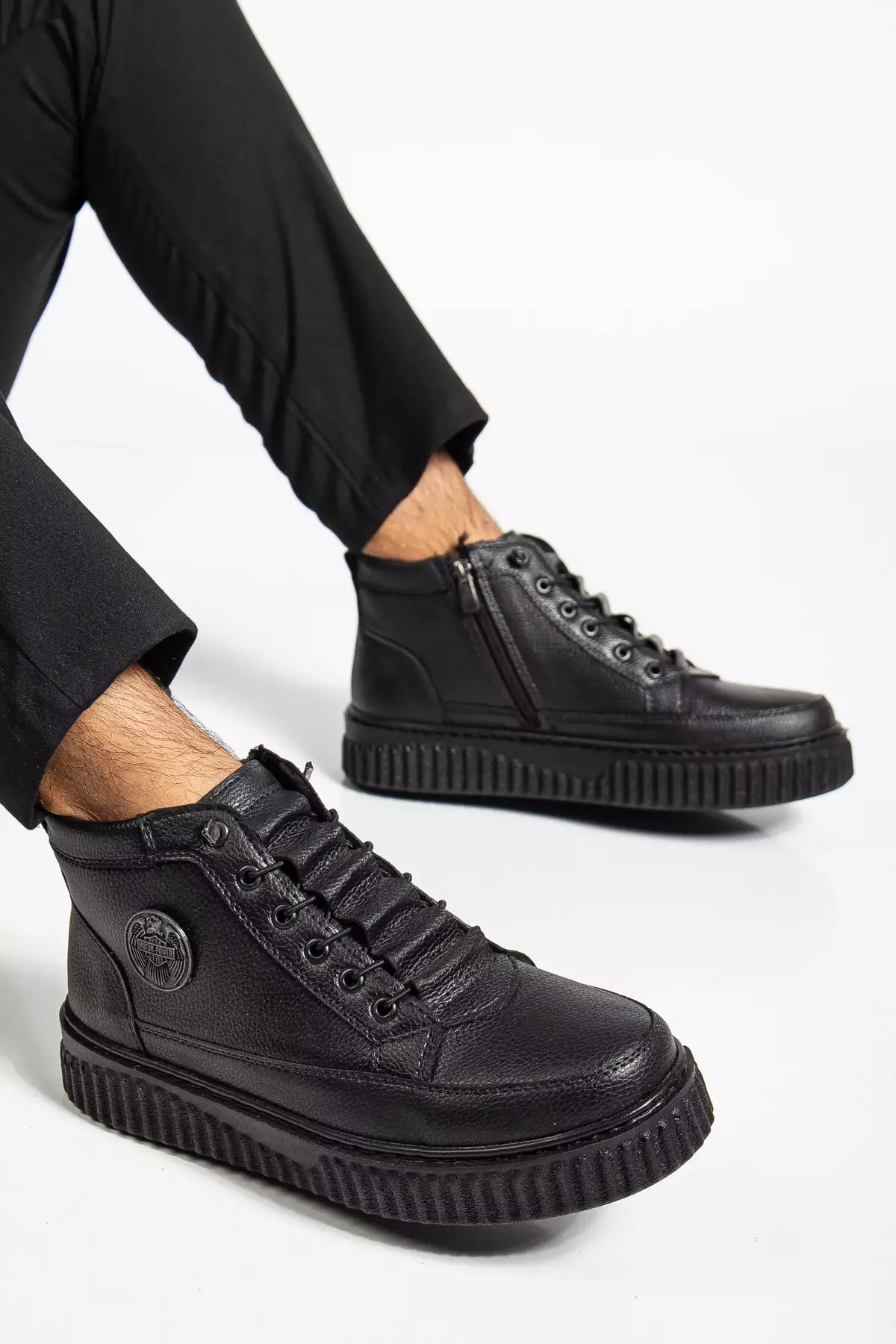 چکمه زمستانی مردانه قابل اعتماد با بند هوشمند و زیپ دارای مقاومت در برابر آب و سرما برند EFNANSHOES - 985015598