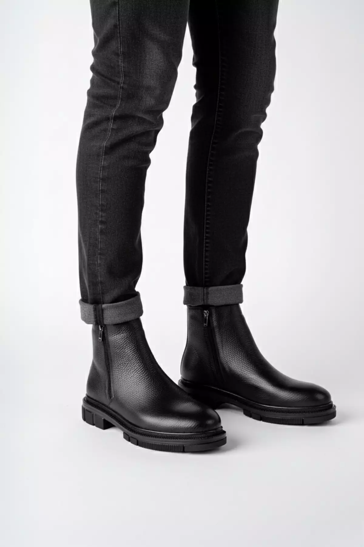 بوت پاییزی مردانه چلسی با چرم طبیعی و دو زیپ برند Muggo - 1000805671