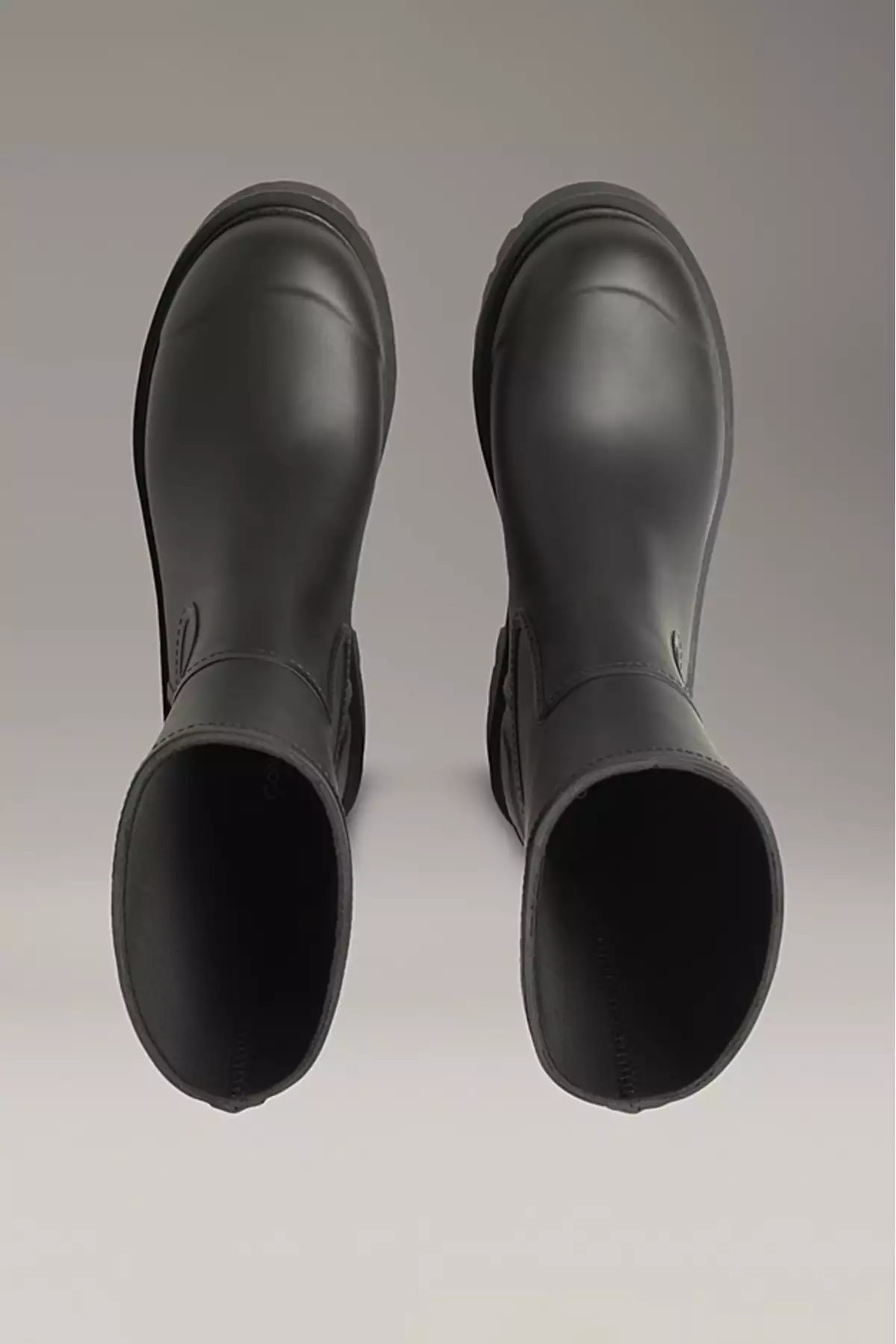 چکمه بارانی زنانه با کفی عاجدار و ضد آب - سیاه برند Calvin Klein - 1015481874