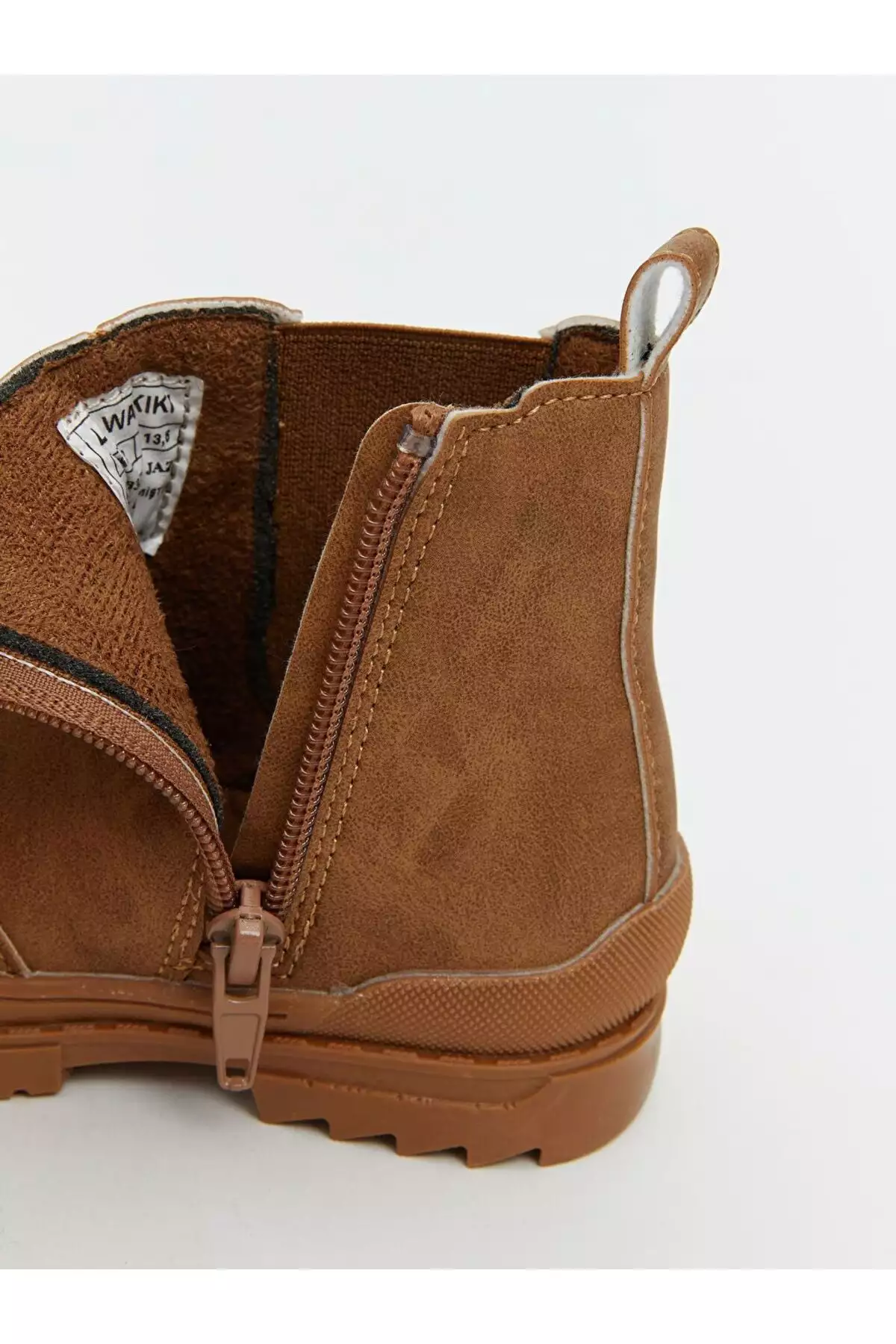 بوت بچگانه مردانه با ظاهر جیر LCW STEPS برند LC Waikiki - 978597912