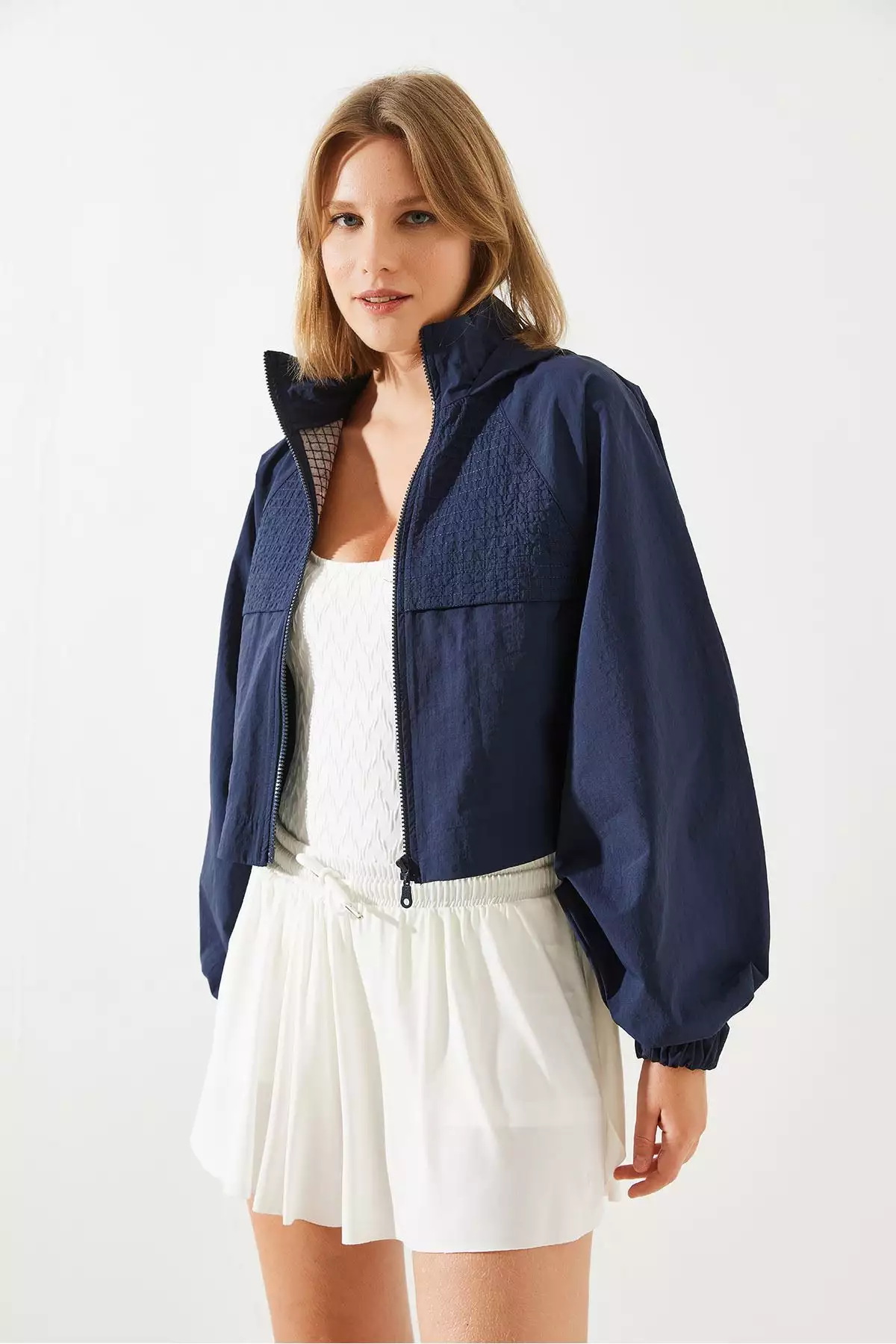 بارانی کلاهدار زنانه با درب پشت MBMS001 60501001 برند Bianco Lucci - 859647798