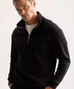 سویشرت بافتی سه نخ پنبهای با آستر پشمی، طراحی راحت و مناسب برای استفاده در فصلهای سرد، با یقه ایستاده و زیپدار. برند Defacto - 859466788