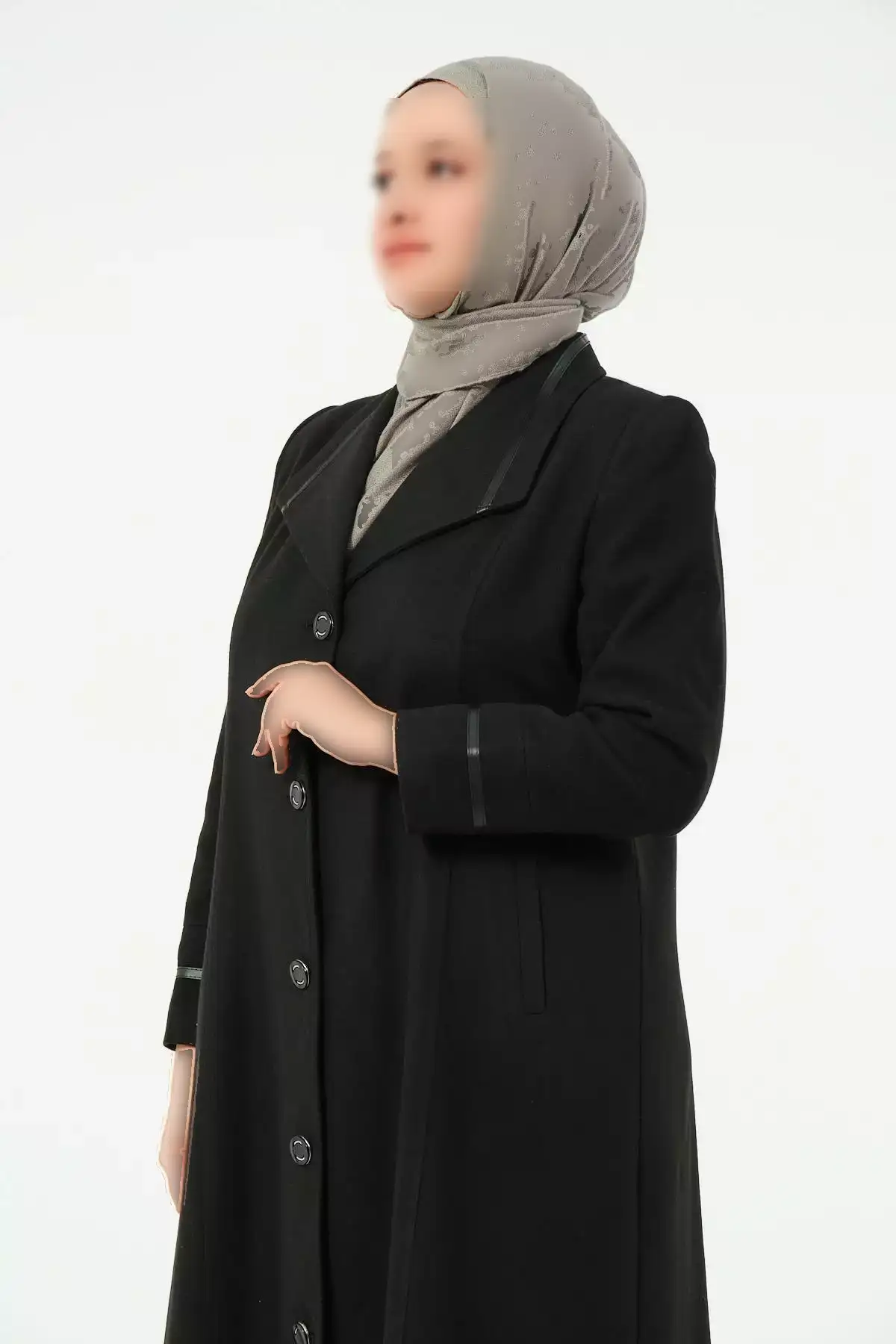مانتو کاپشن زنانه بزرگ سایز با یقه مردانه و دکمه جلو، مناسب زمستان، نوعی مانتو پشمی. برند GLR&GYM - 885712765