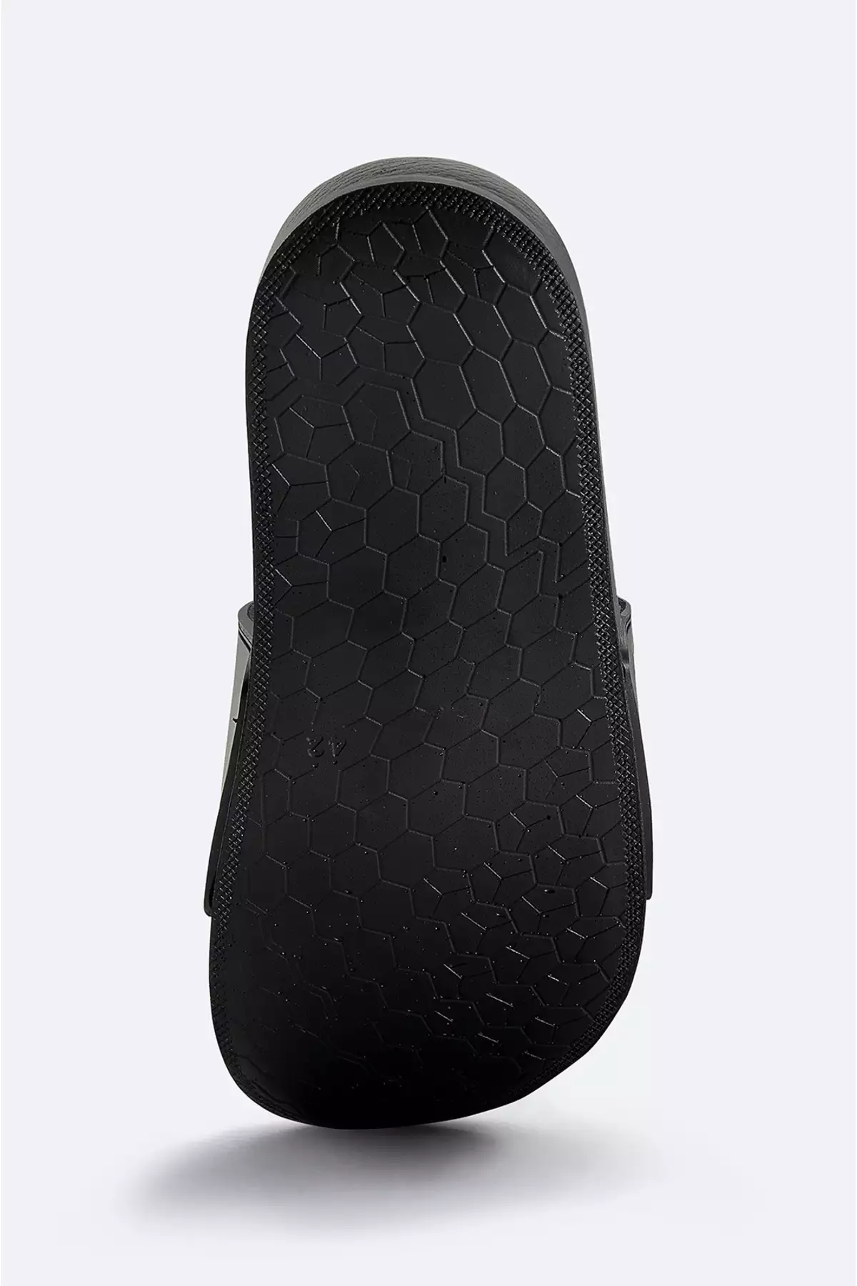 دمپایی سبک مردانه با کفی مشکی و انعطافپذیر B008300 برند Avva - 824479261