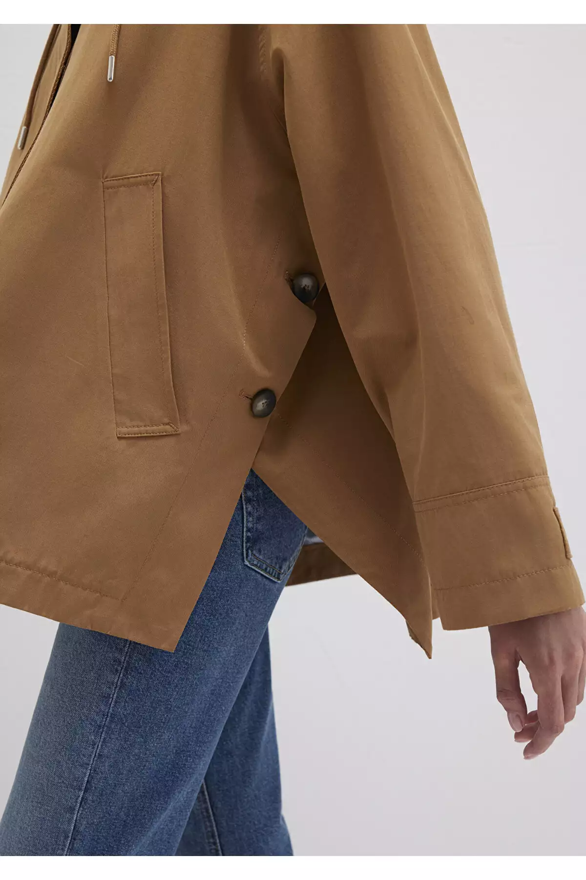 کتانی قهوهای با کلاهی رنگی ۱۱۱۰۵۷۳-۷۰۲۶۹ برند Mavi - 872827639