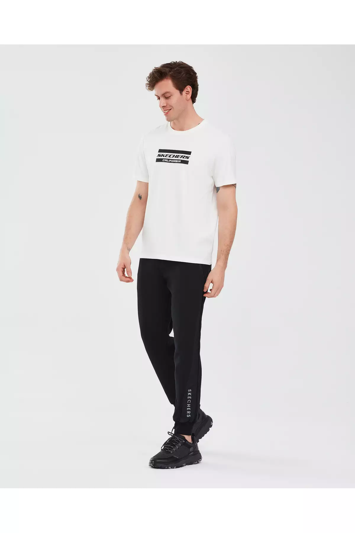 شلوار جین ورزشی مردانه 2xı-lock M Jogger رنگ مشکی مدل S241039-001 برند Skechers - 813379086