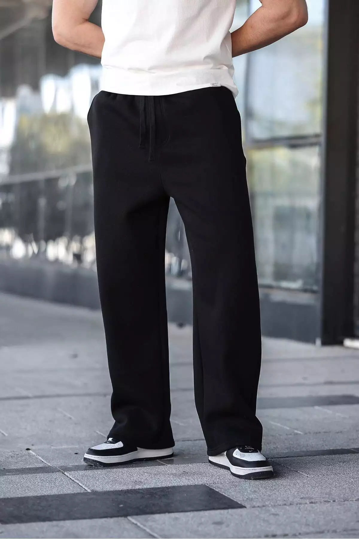 شلوار راحتی مردانه کوتاه سیاه E6578 برند Madmext - 977590906