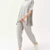 بلوز زنانه خاکستری نامتقارن با پارچه نرم و ست کریستالی تحت شماره TKM-19000269 برند Olalook - 812771295